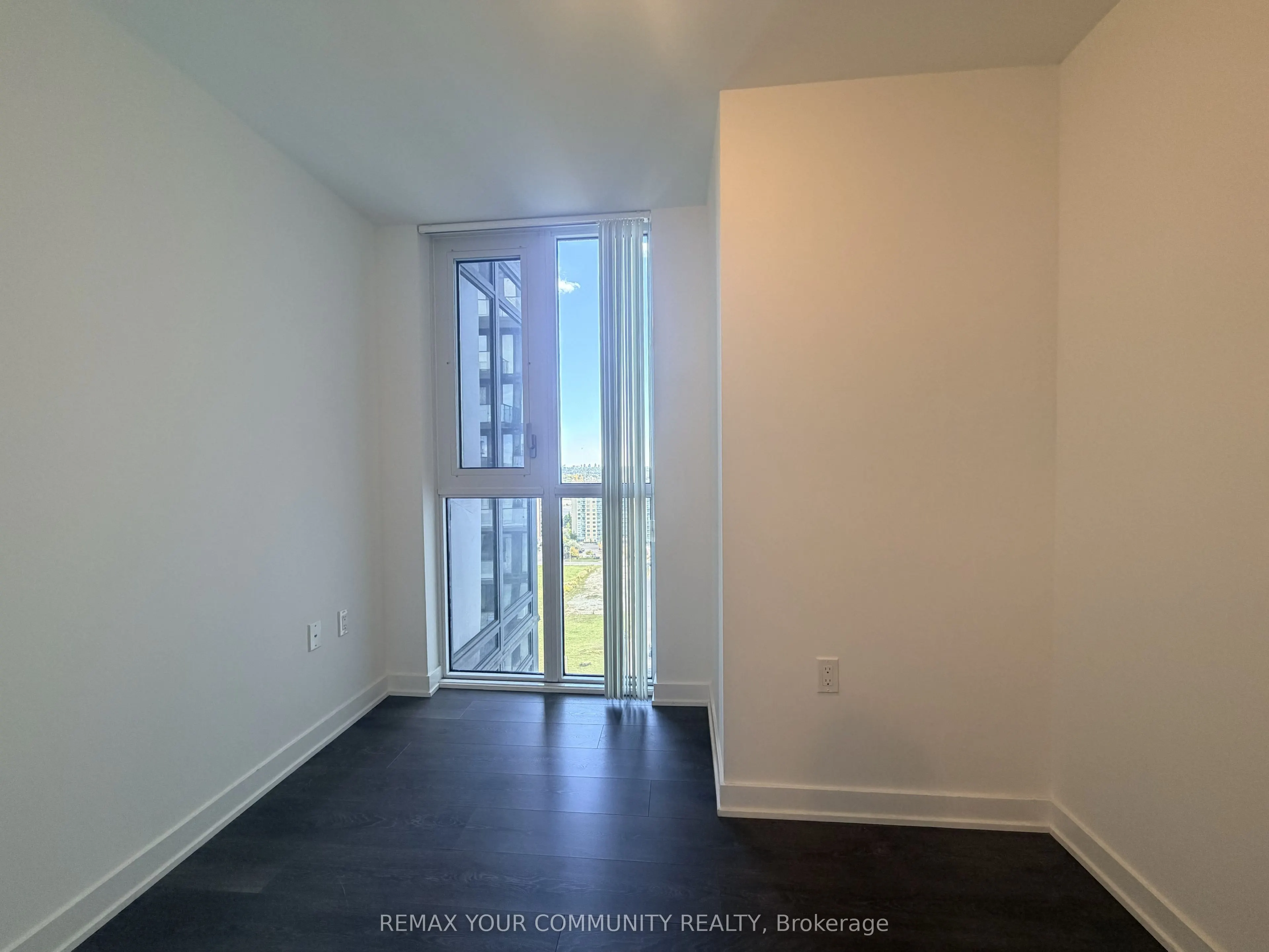 75 Oneida Crescent #1809