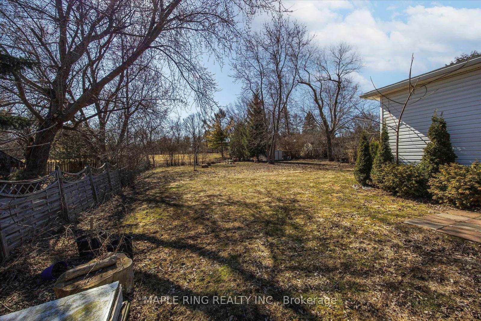 27 Jamieson Drive