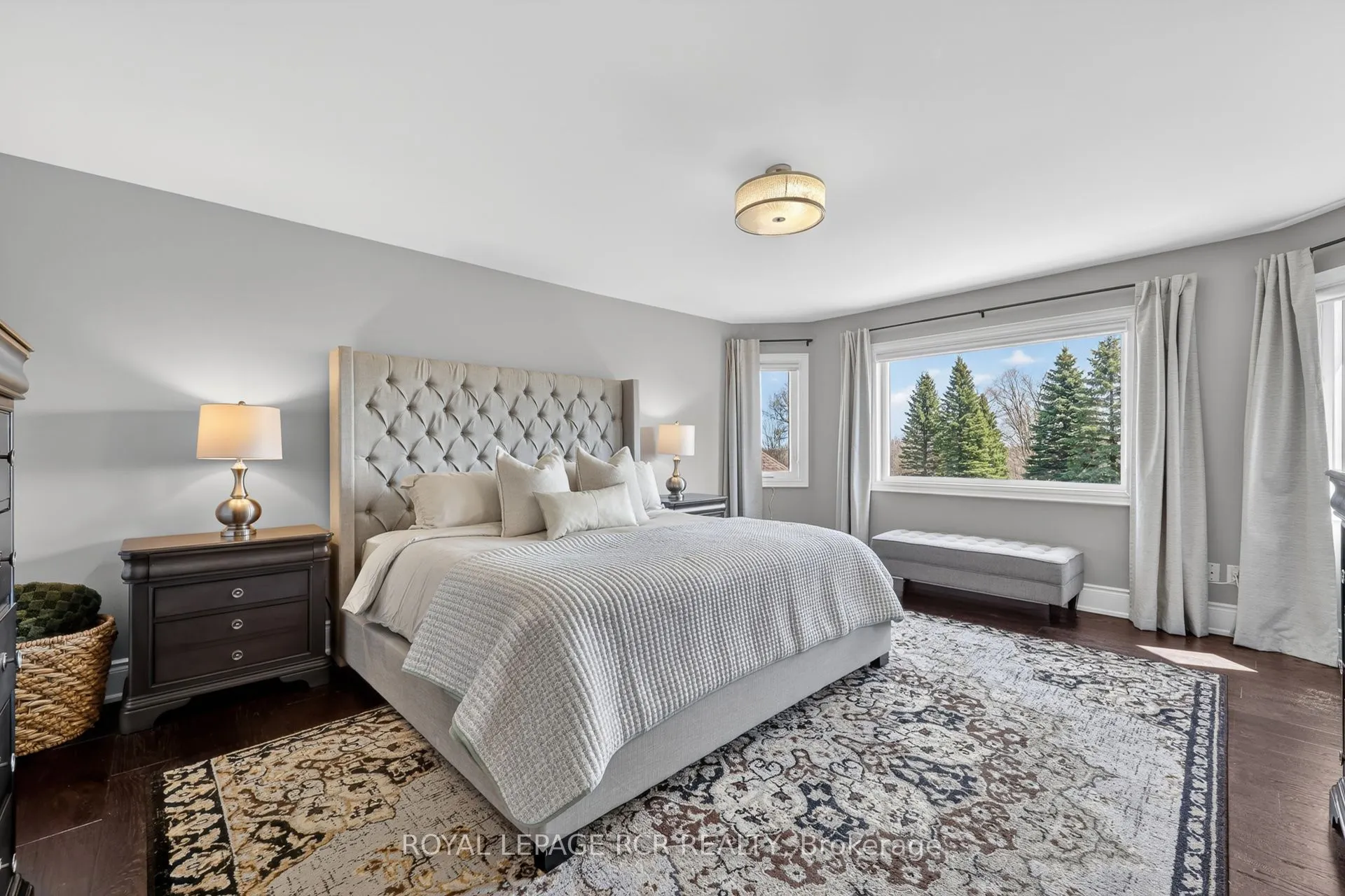14 Emerald Heights Drive