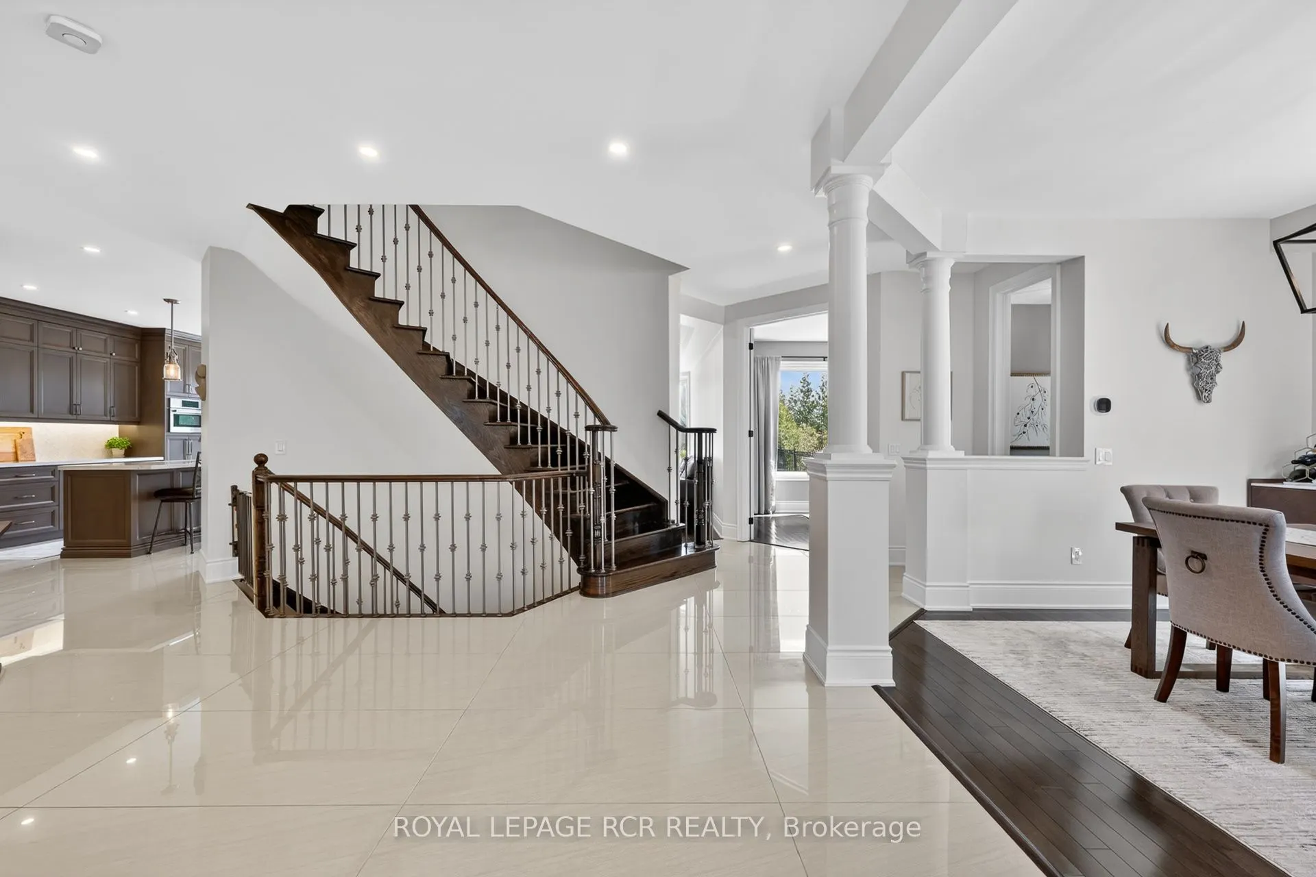 14 Emerald Heights Drive