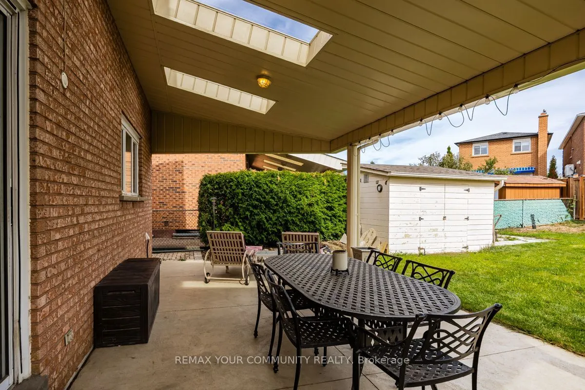 55 Thistle Ridge Drive