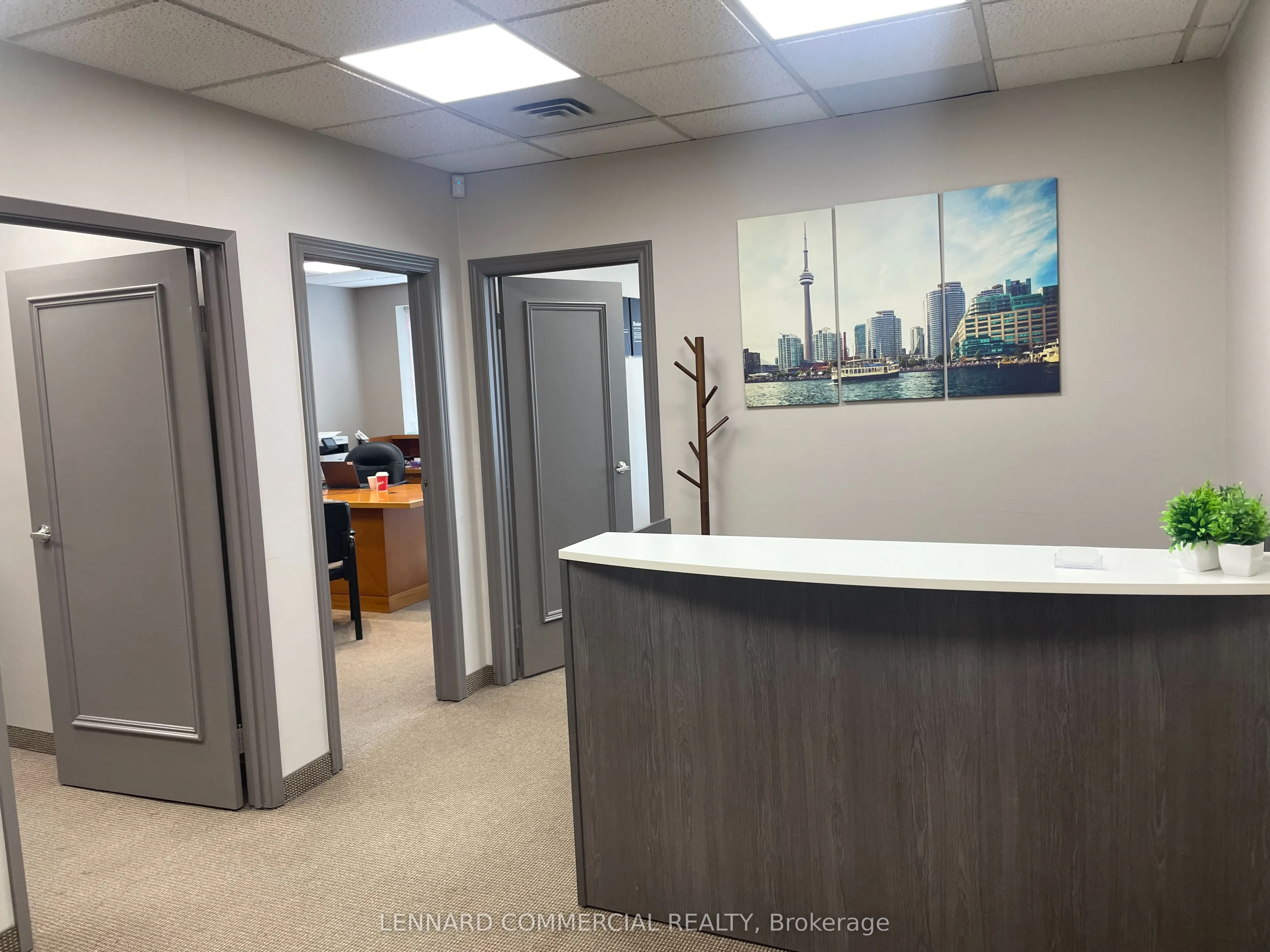 53 Woodstream Boulevard #8A