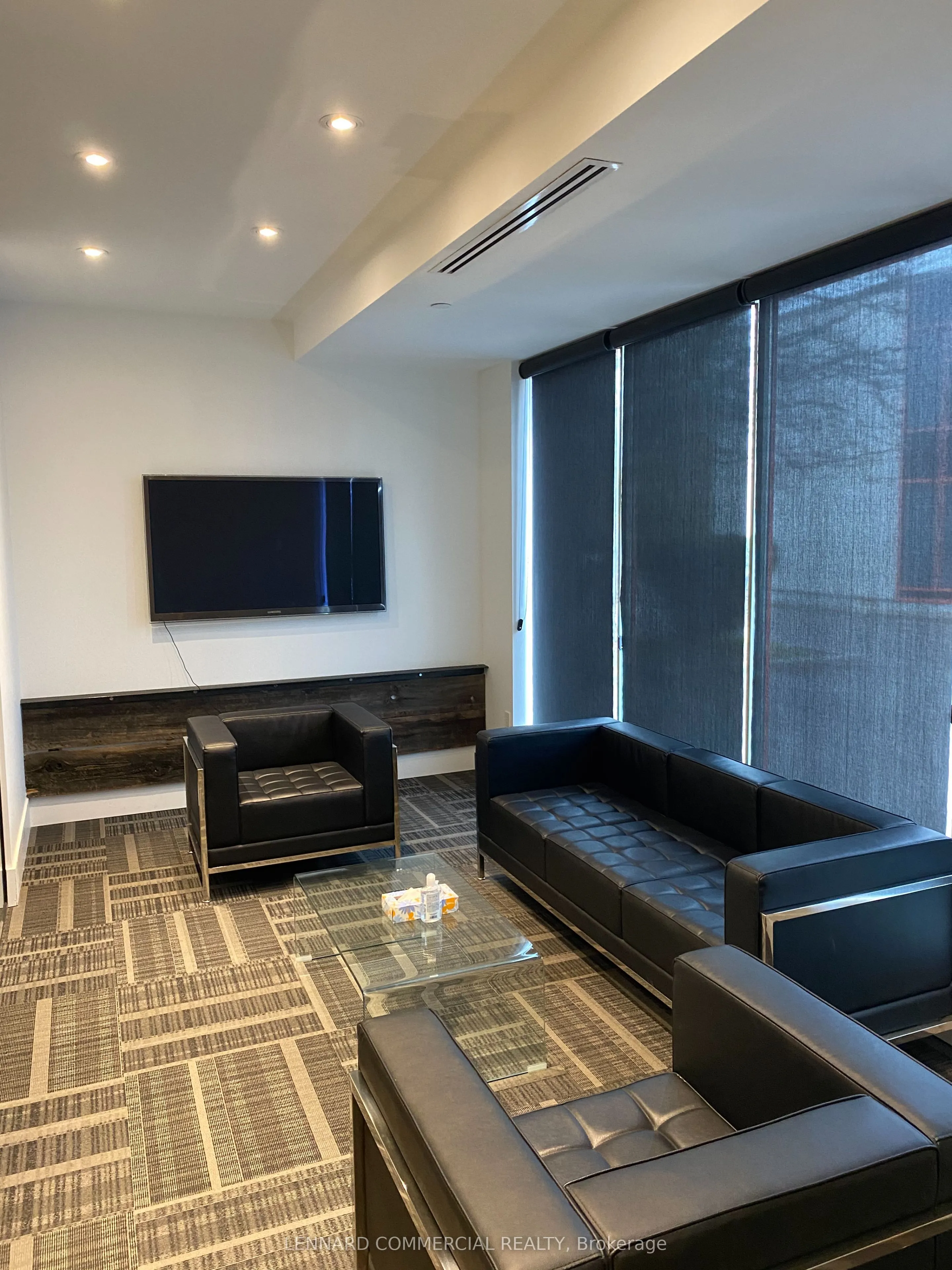 53 Woodstream Boulevard #8A