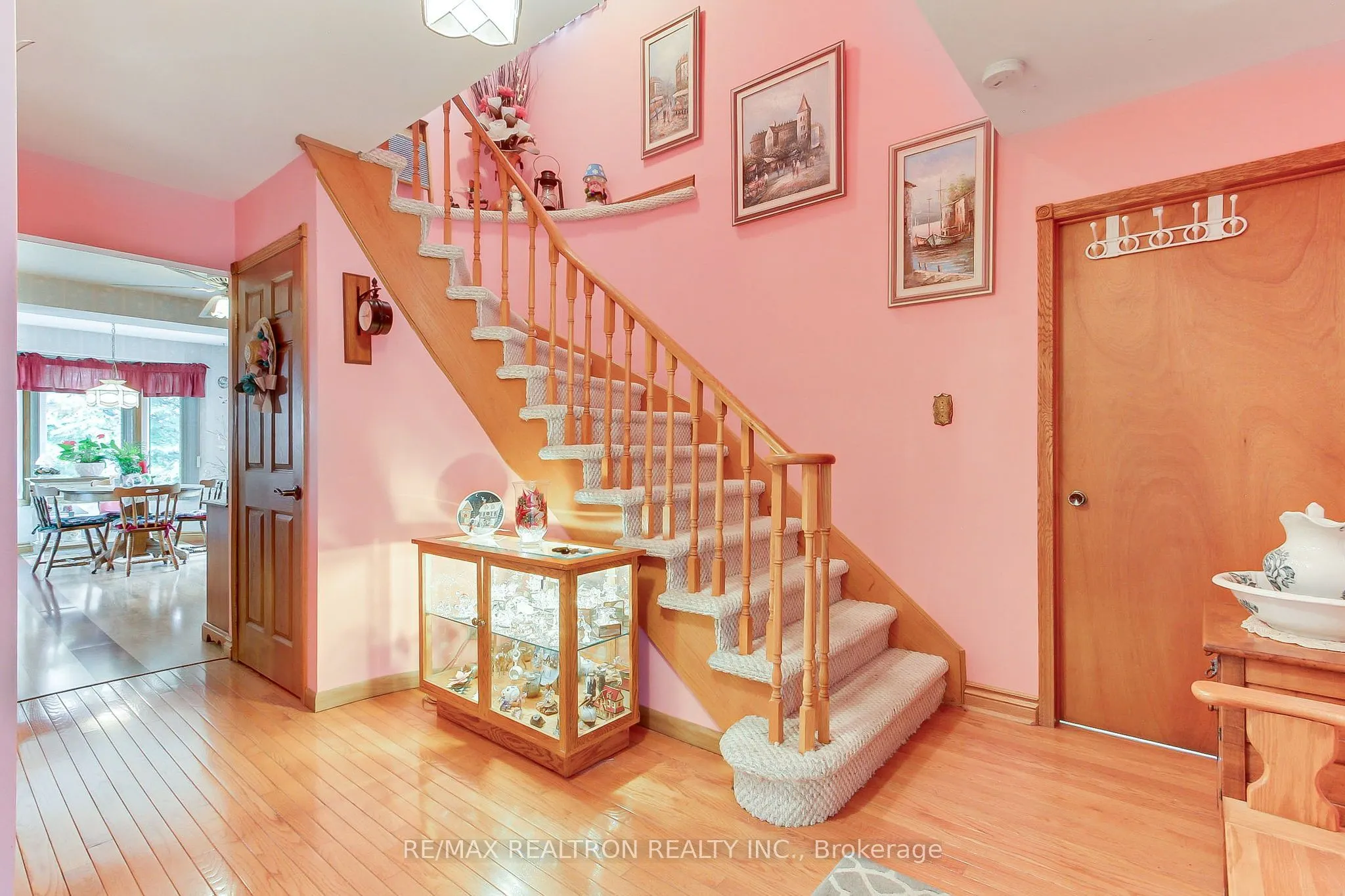 55 Redcastle Crescent