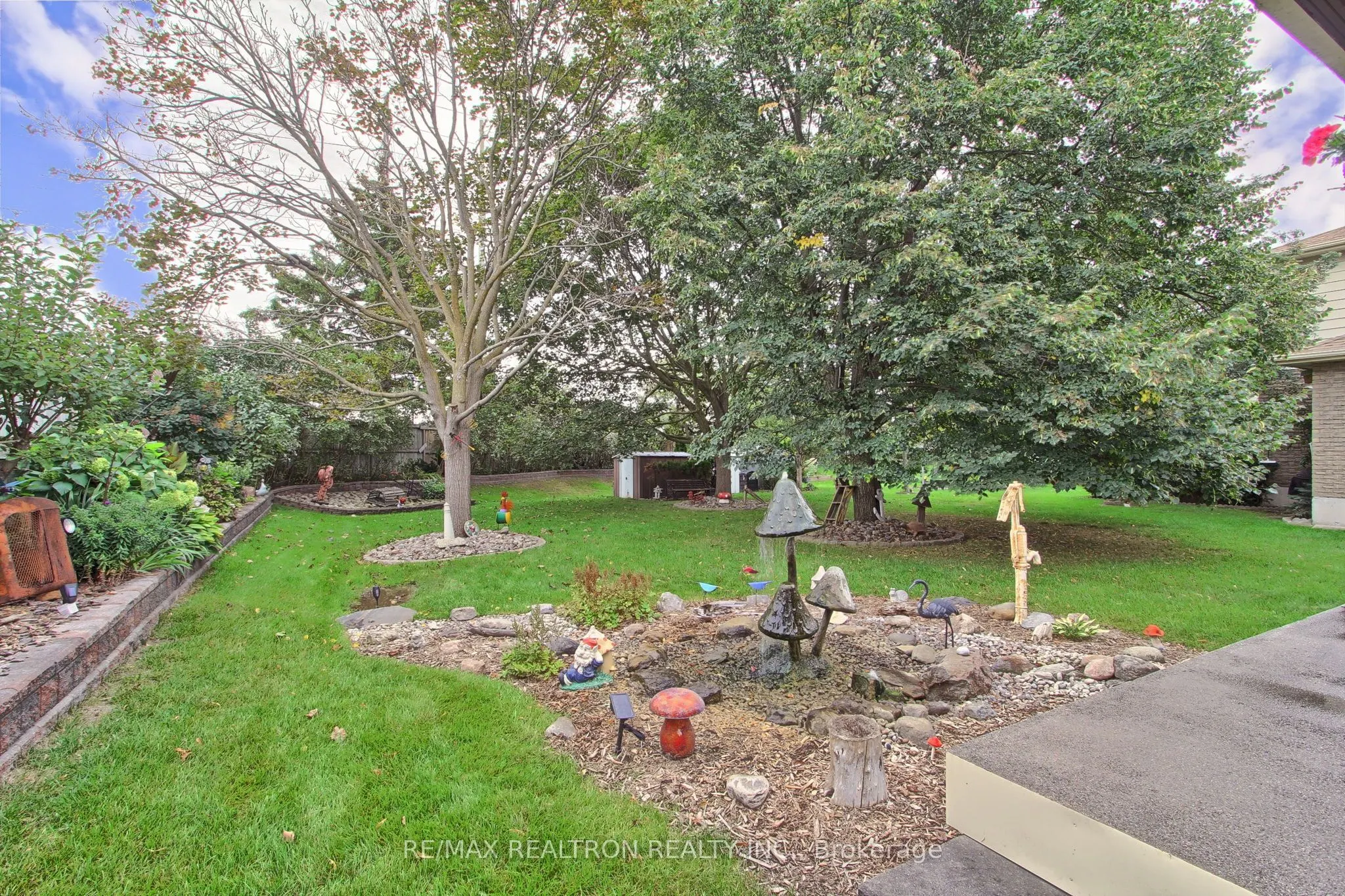 55 Redcastle Crescent