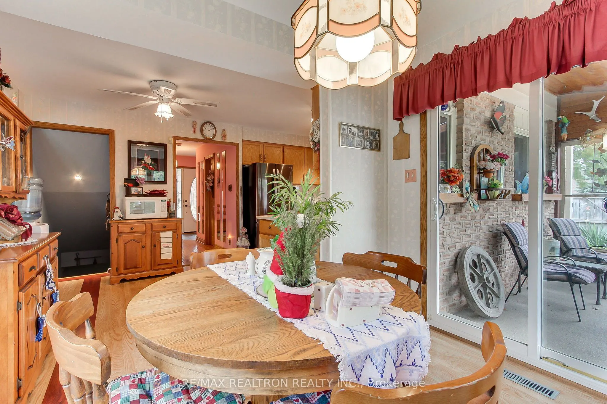 55 Redcastle Crescent