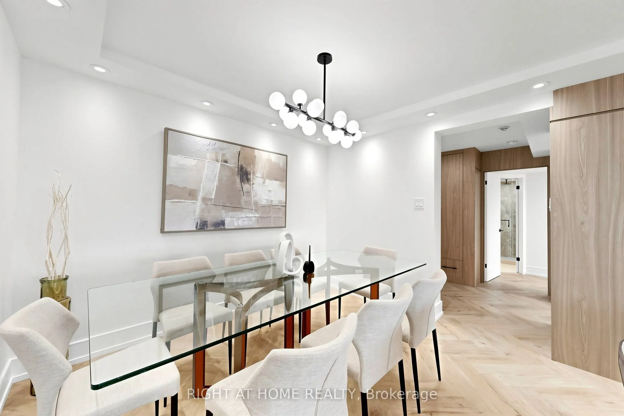 7 Townsgate Drive #1506