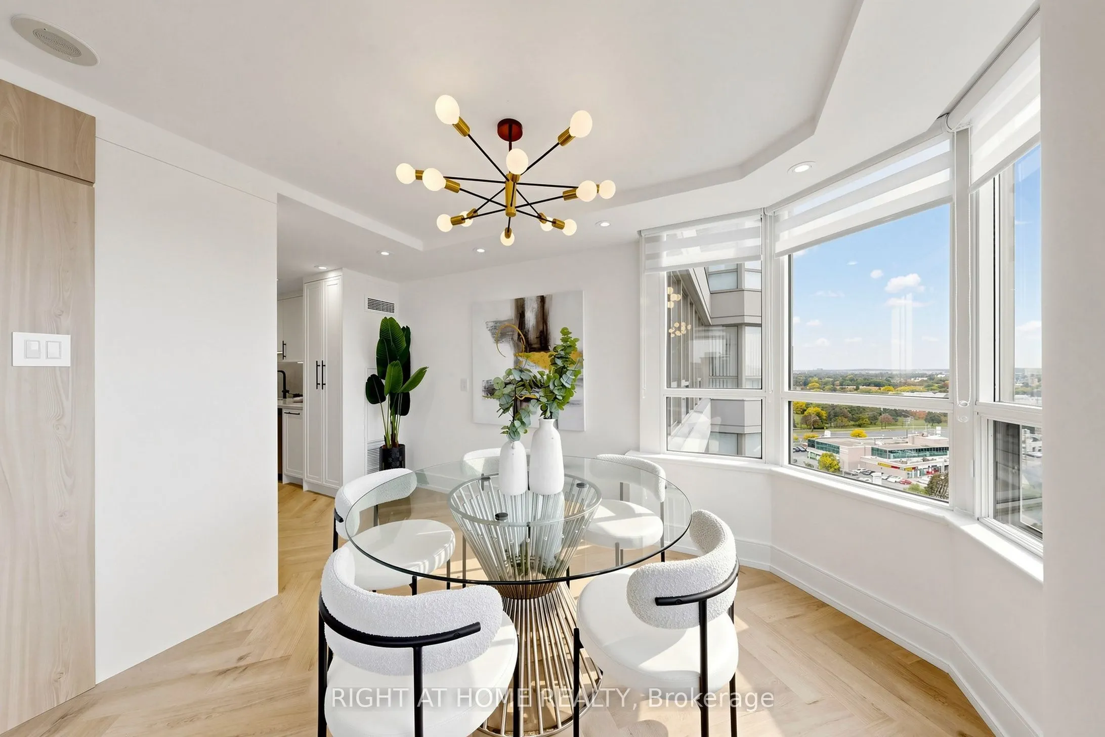 7 Townsgate Drive #1506