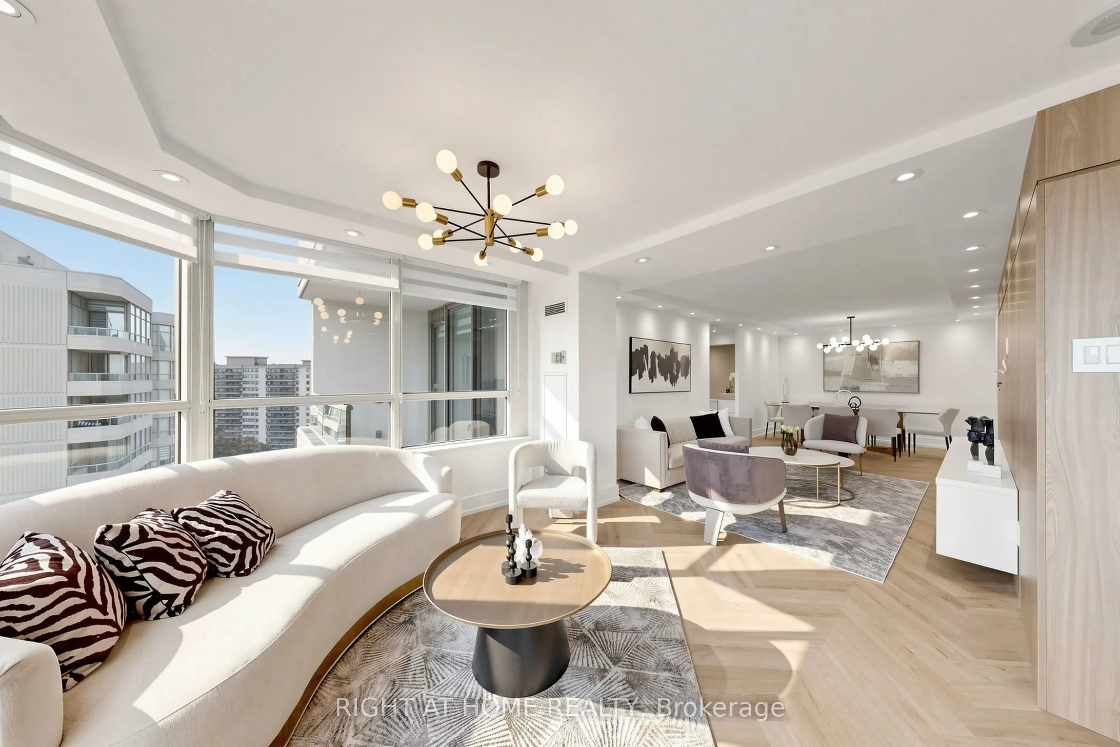 7 Townsgate Drive #1506