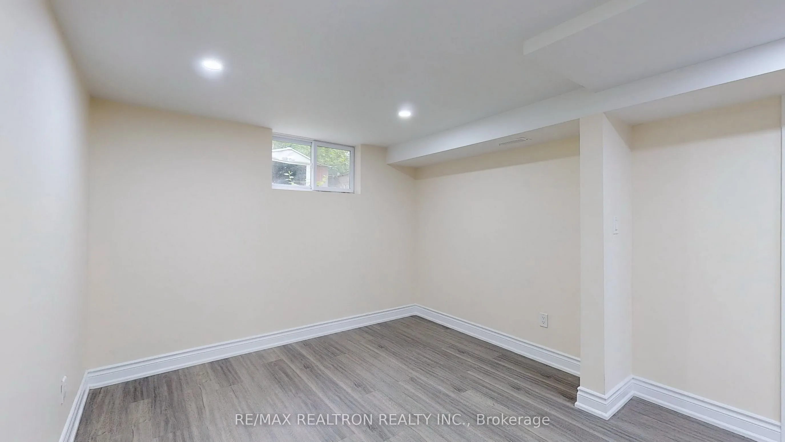 265 Browndale Crescent #1Bed BSMNT
