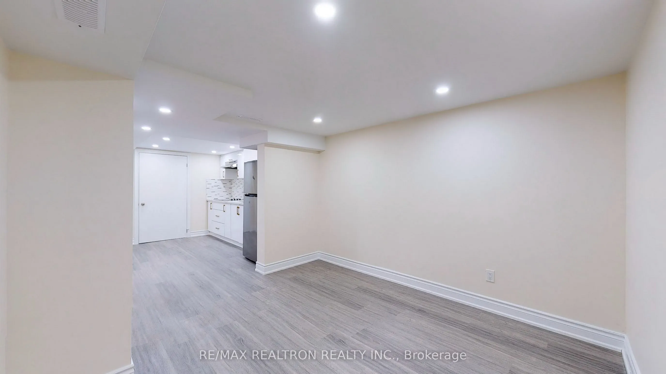 265 Browndale Crescent #1Bed BSMNT