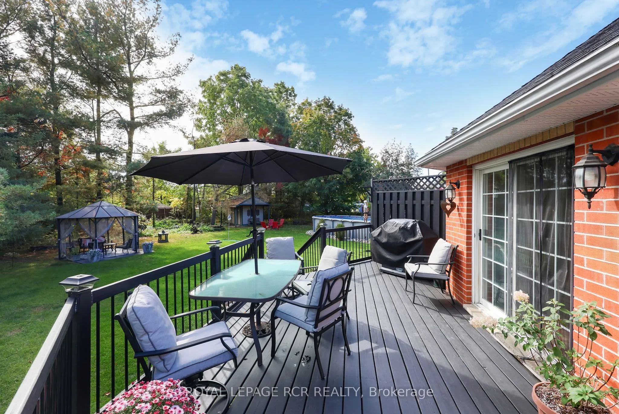 11 Fisher Drive