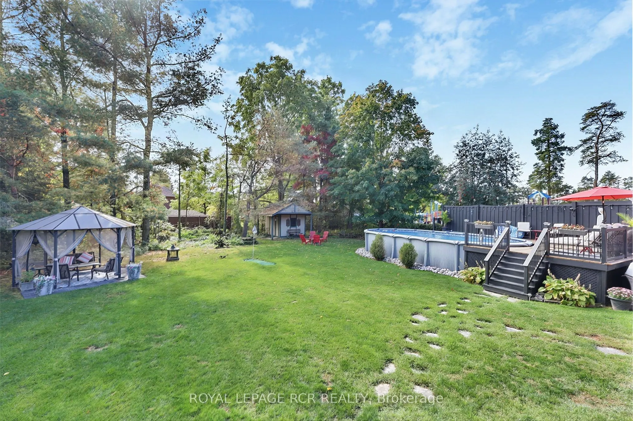 11 Fisher Drive