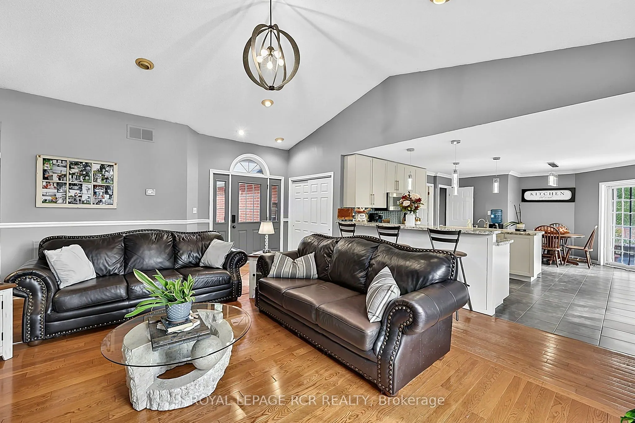 11 Fisher Drive