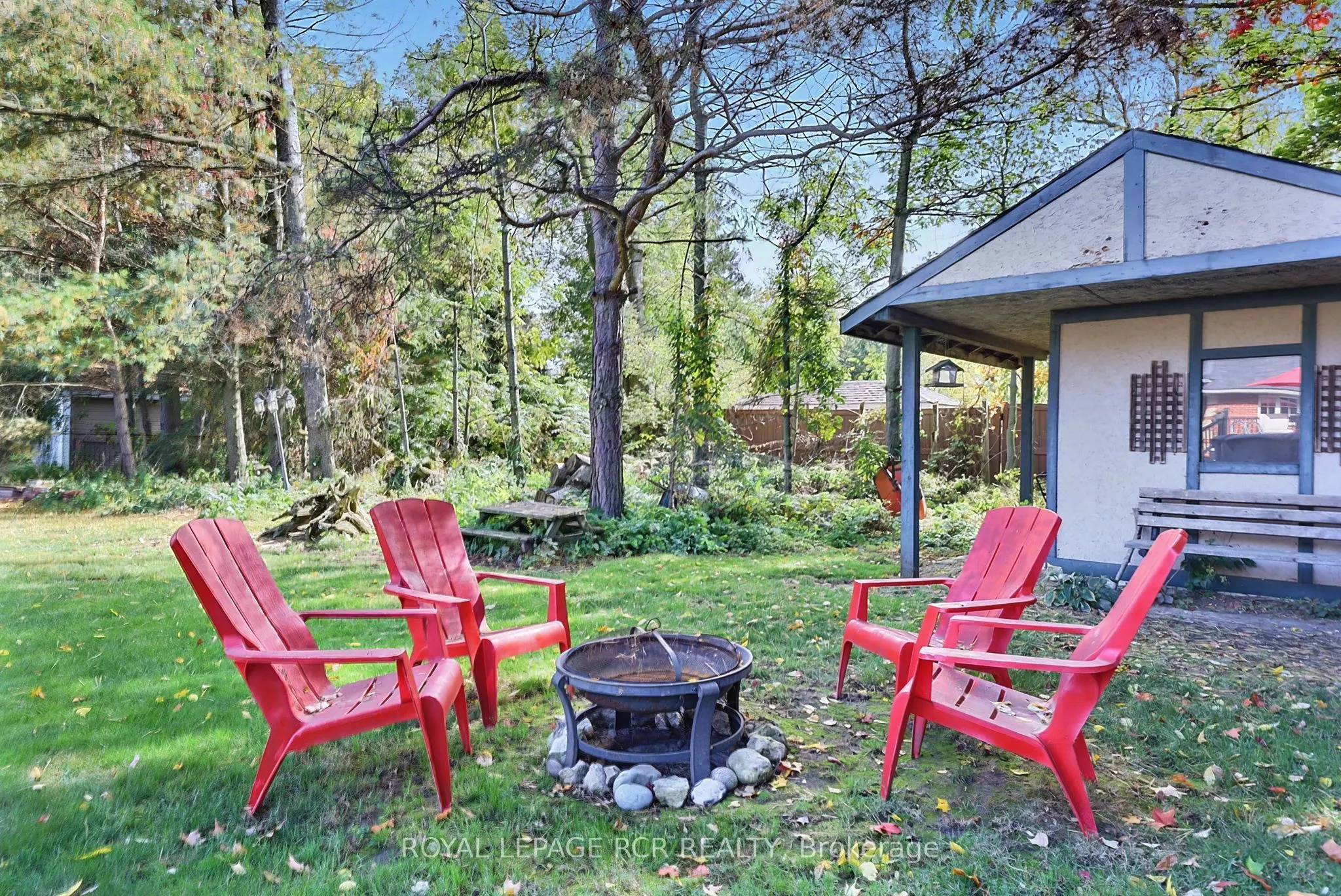 11 Fisher Drive