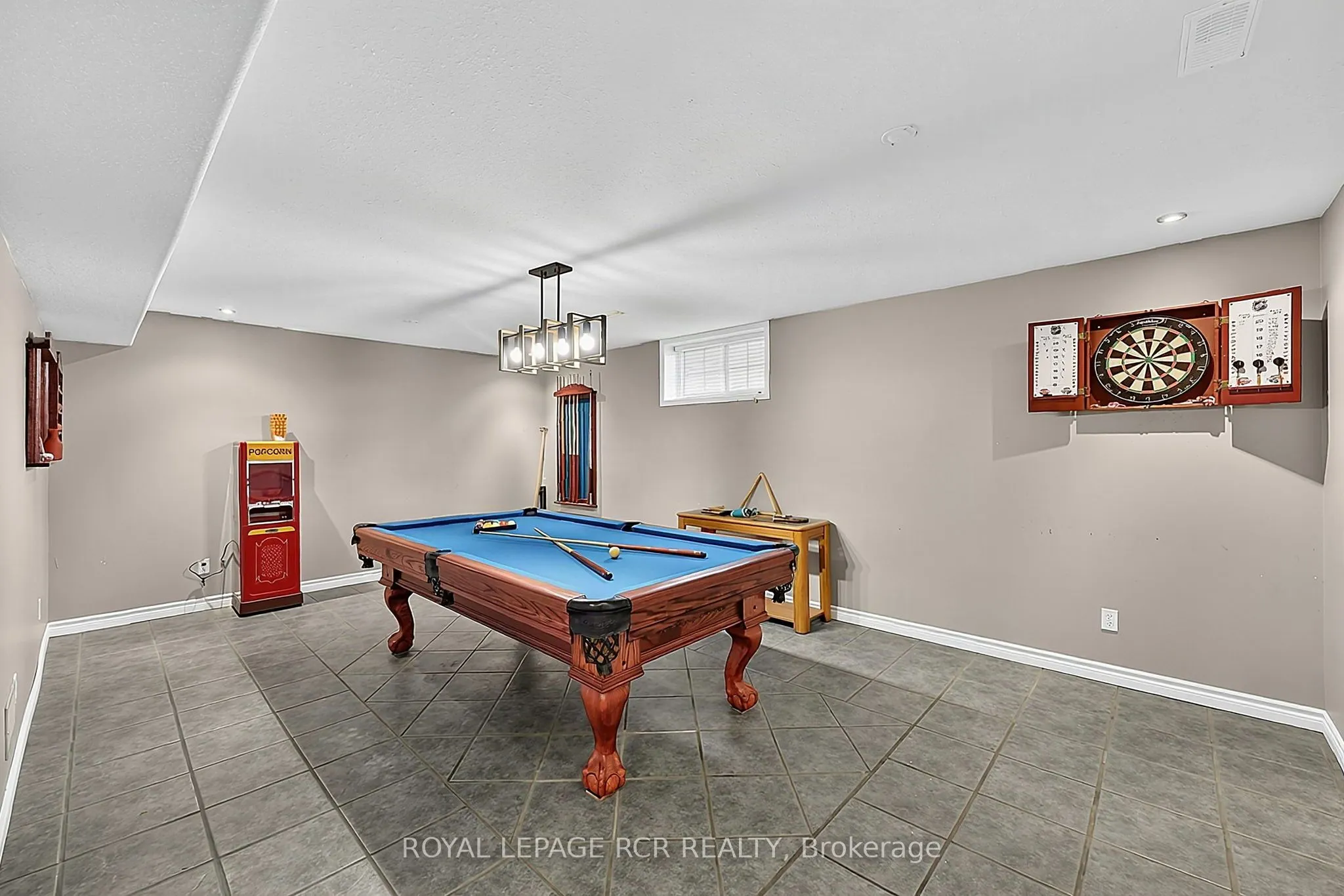 11 Fisher Drive