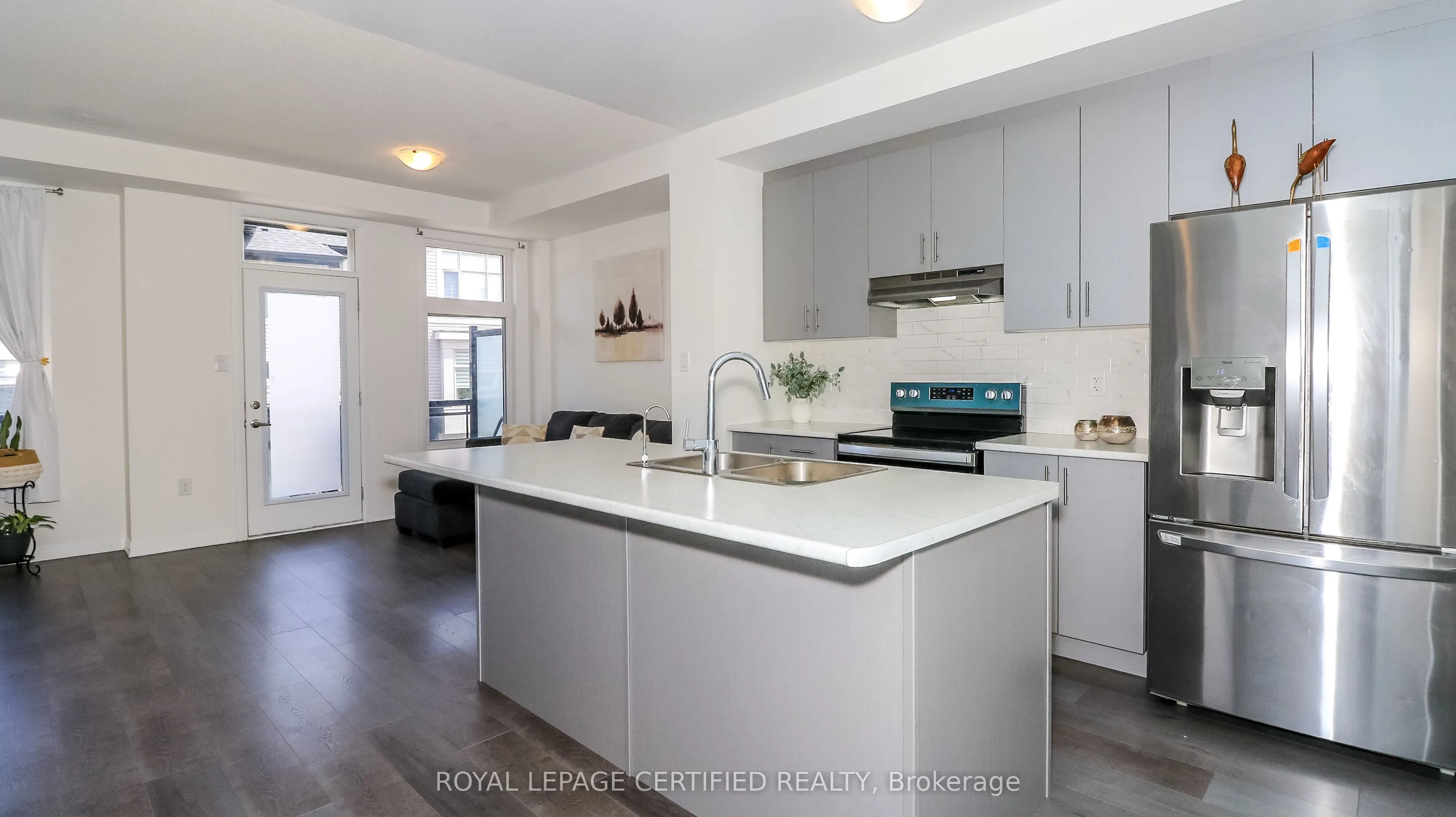 5 Hughes Lane