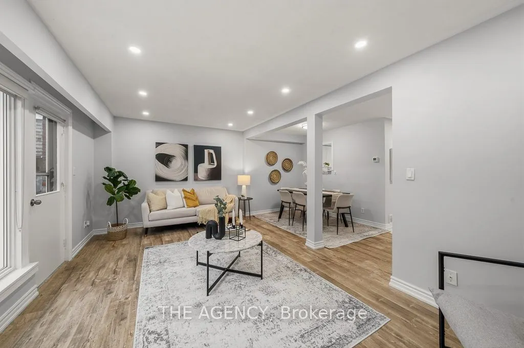 1 Wootten Way S #32