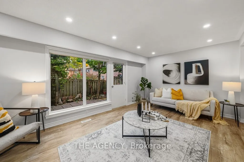 1 Wootten Way S #32