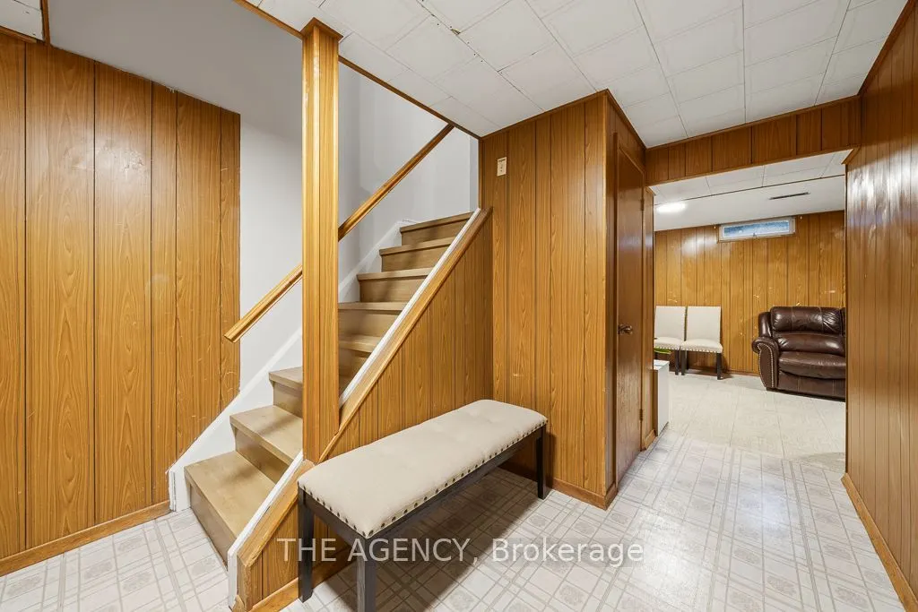 1 Wootten Way S #32