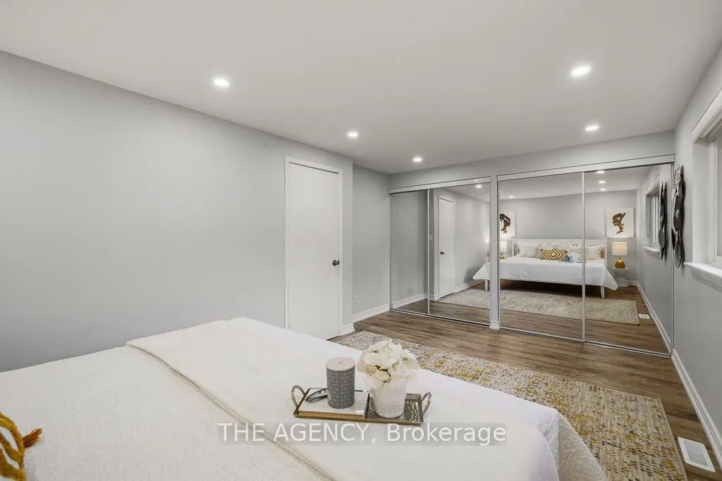 1 Wootten Way S #32