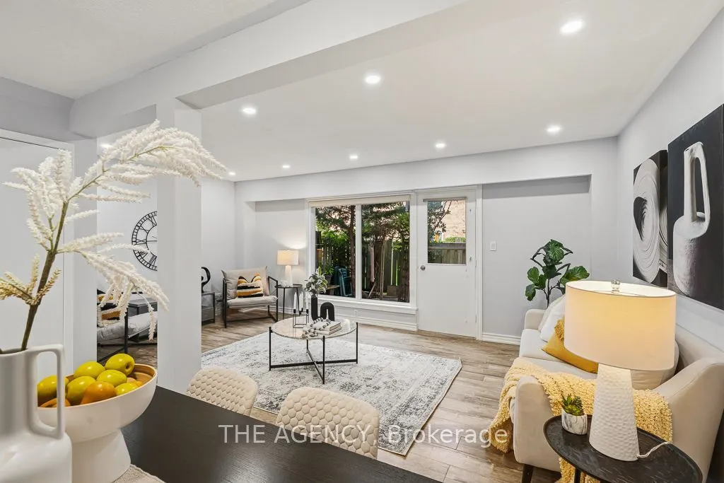 1 Wootten Way S #32