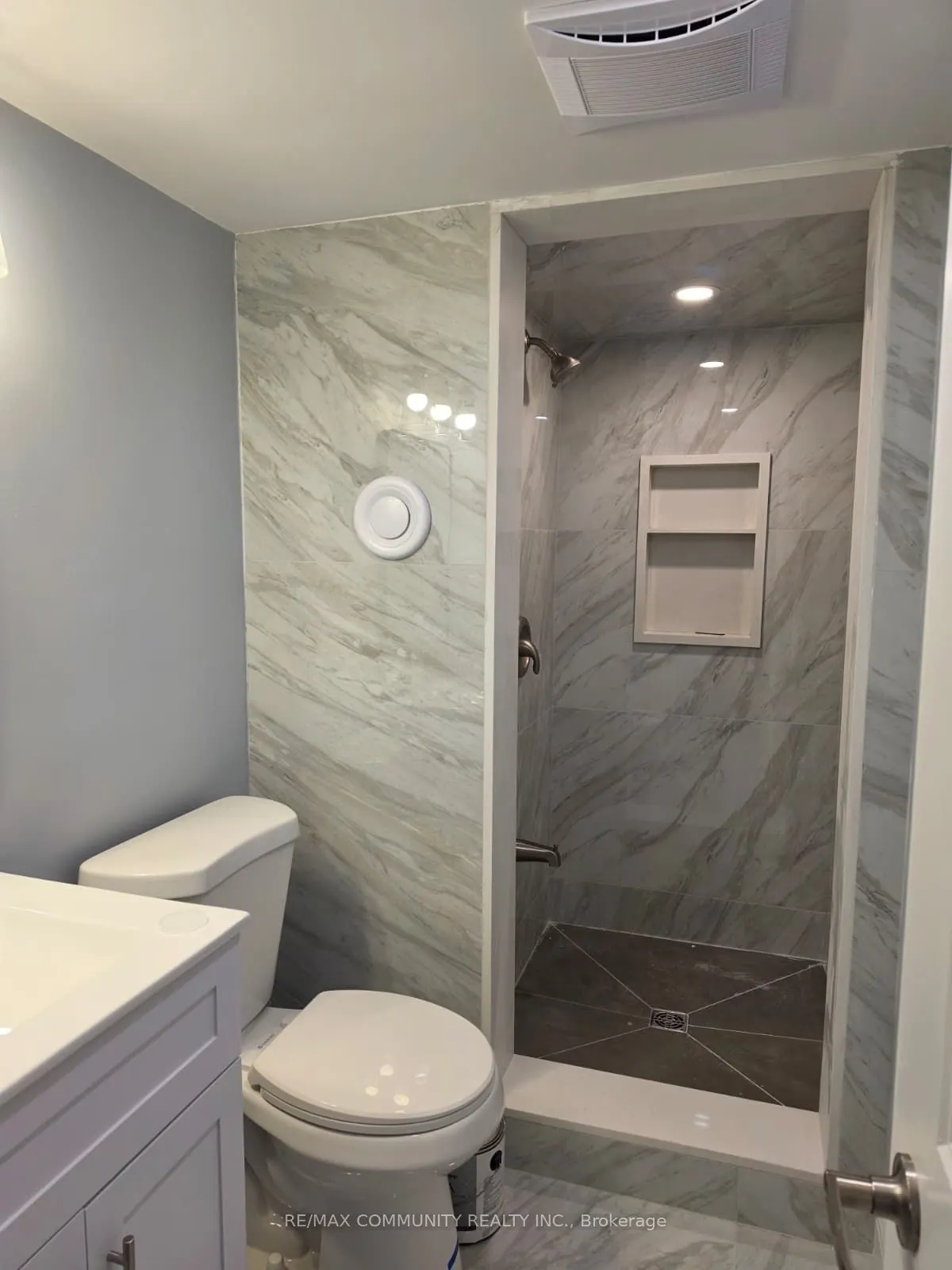 63 English Drive E #Basement