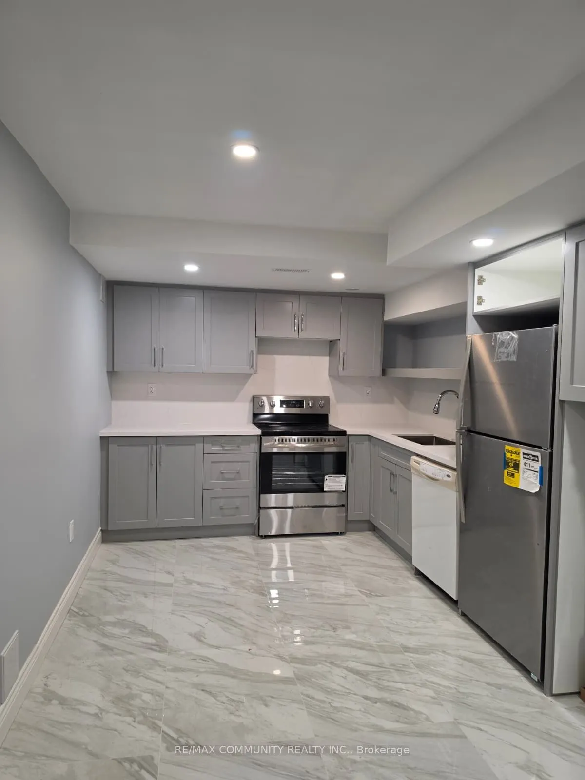 63 English Drive E #Basement