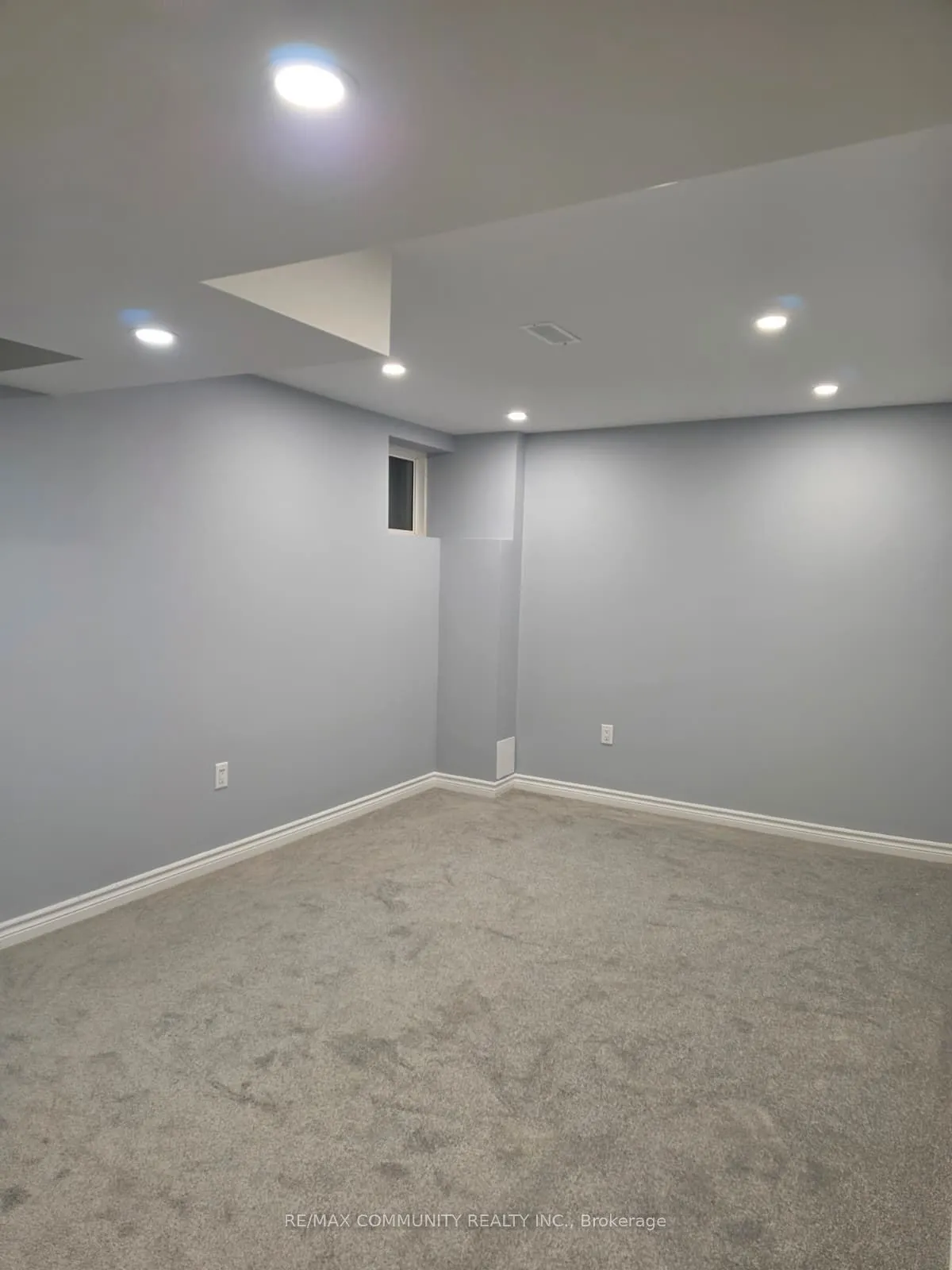63 English Drive E #Basement