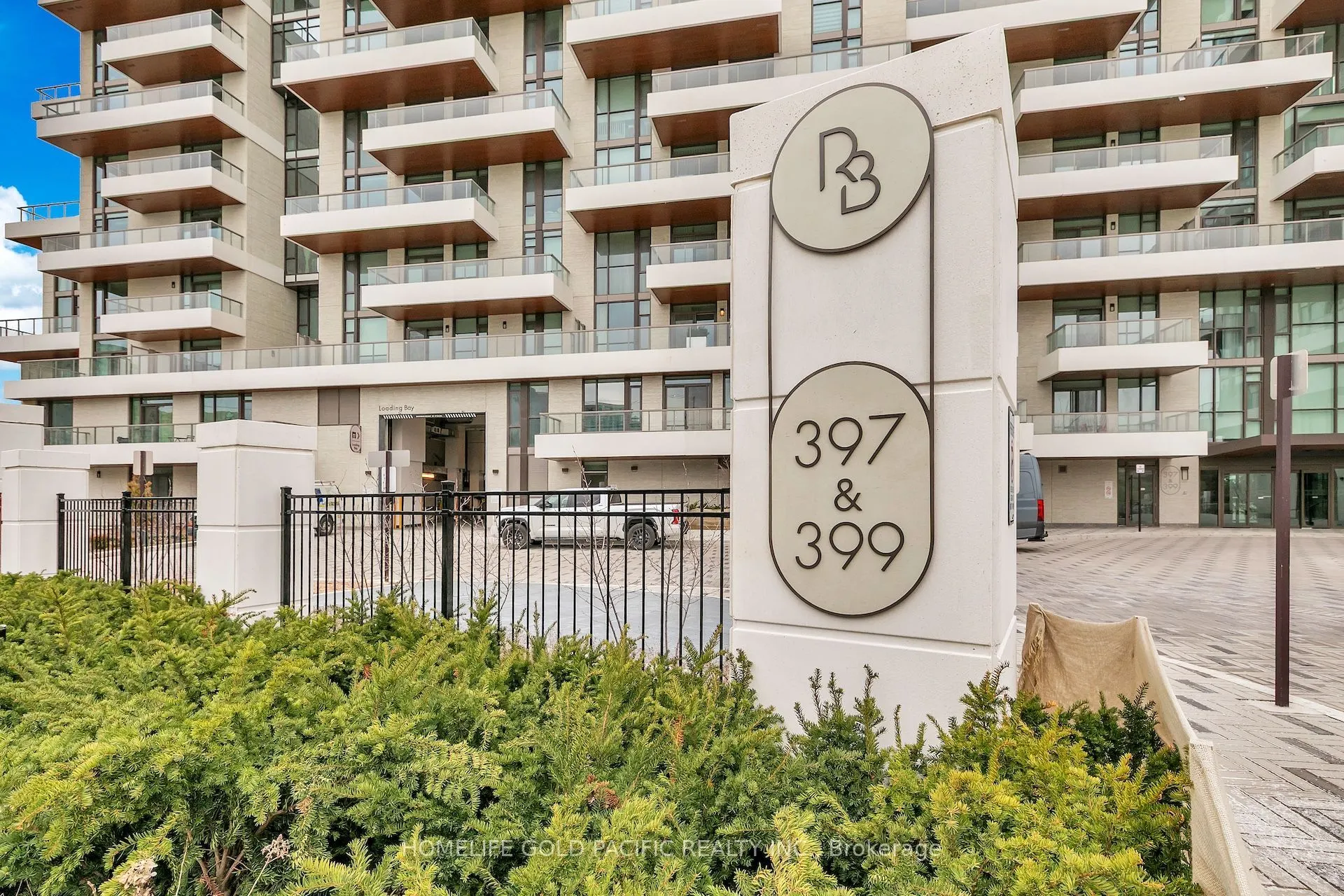 399 Royal Orchard Boulevard #519
