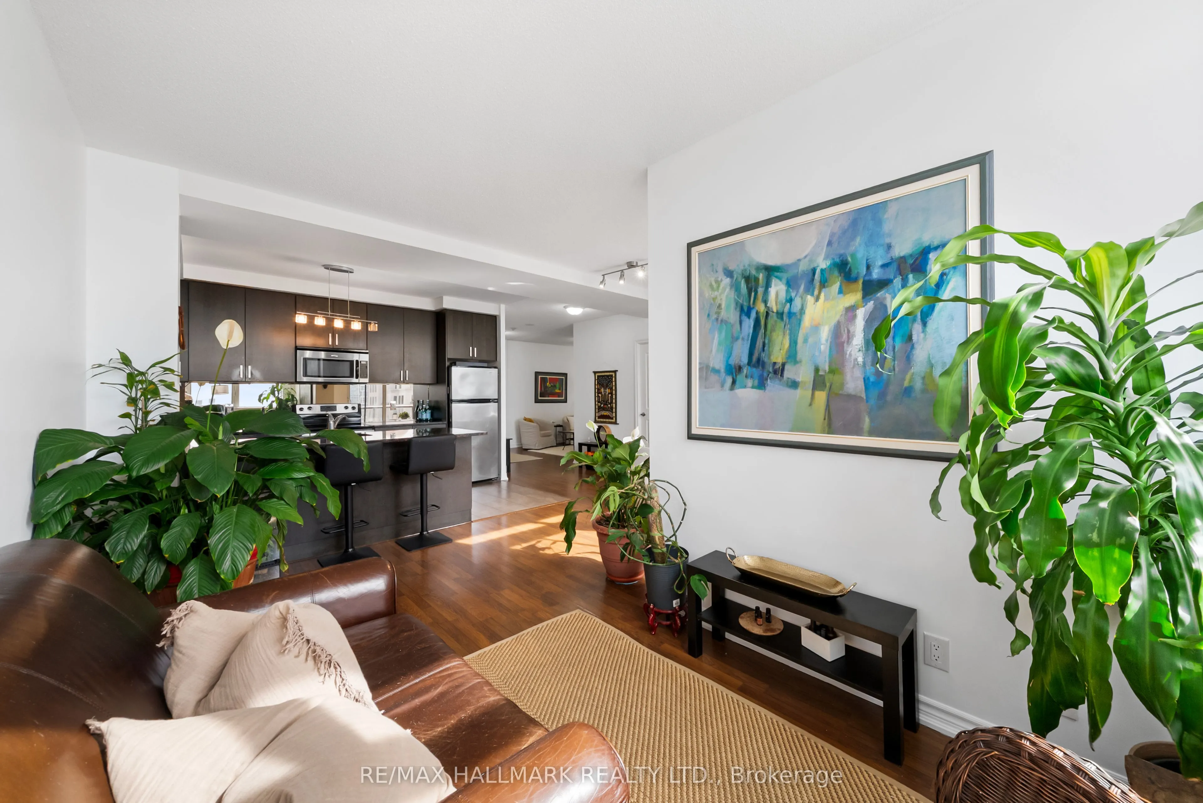 9235 Jane Street #1609