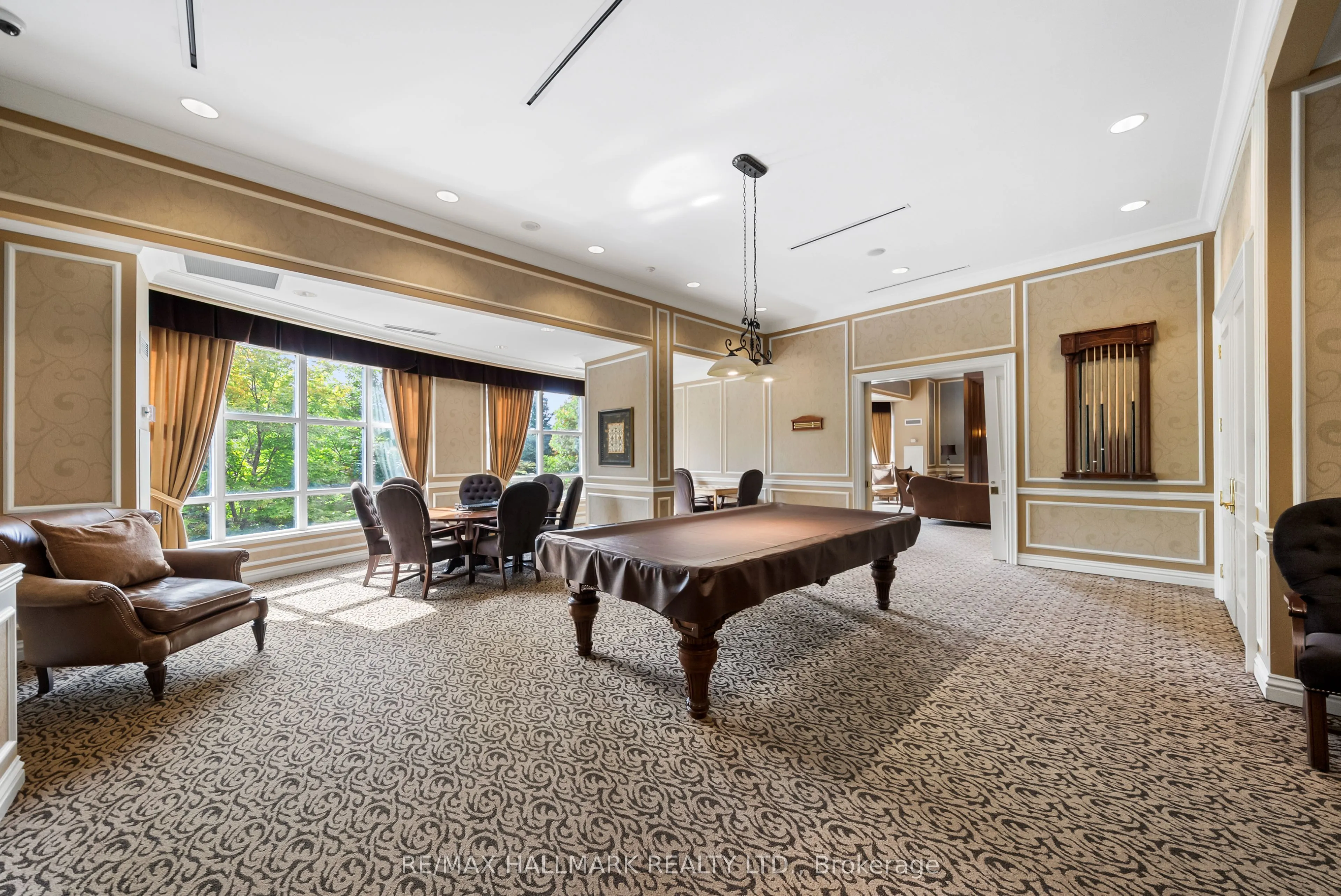 9235 Jane Street #1609