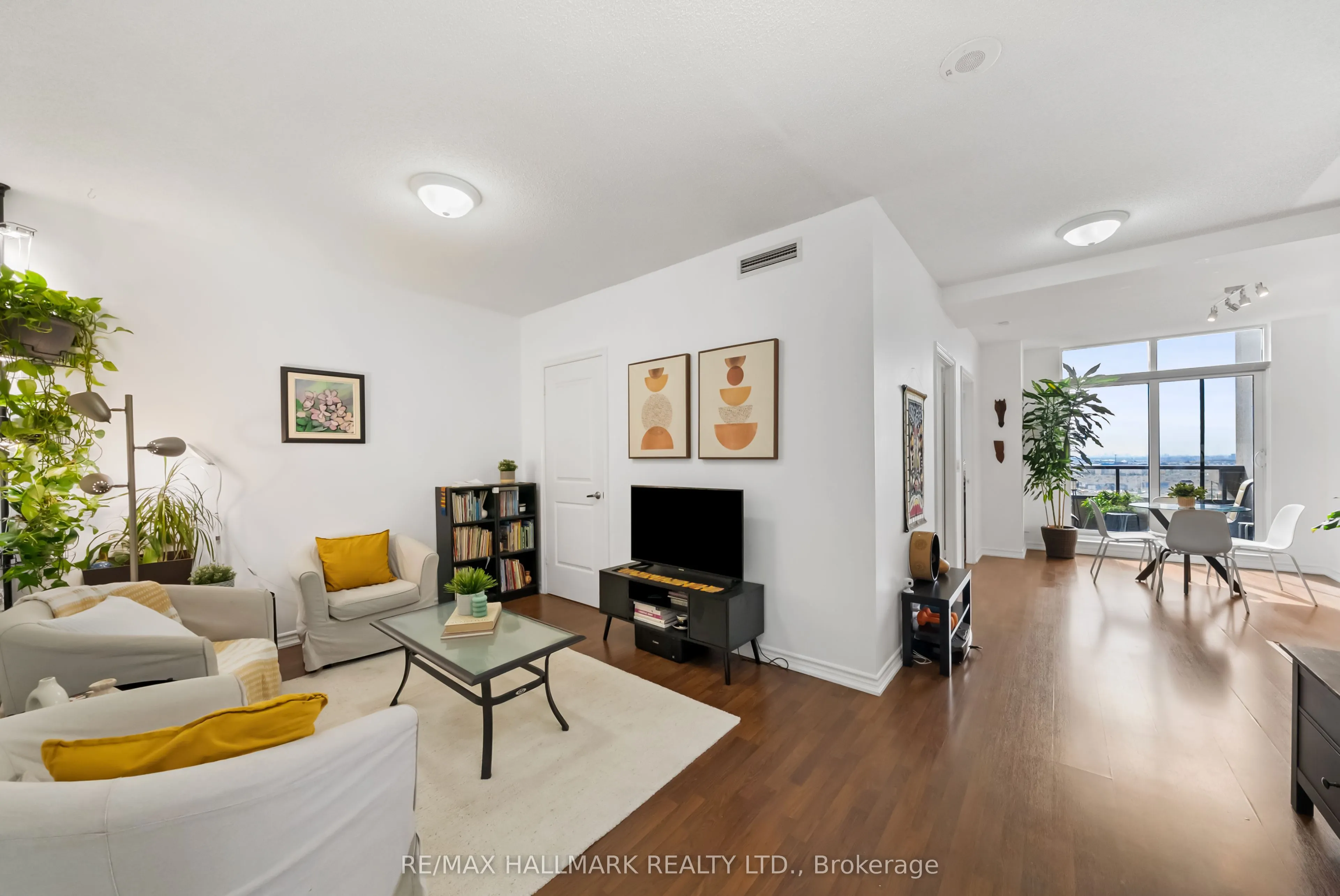9235 Jane Street #1609