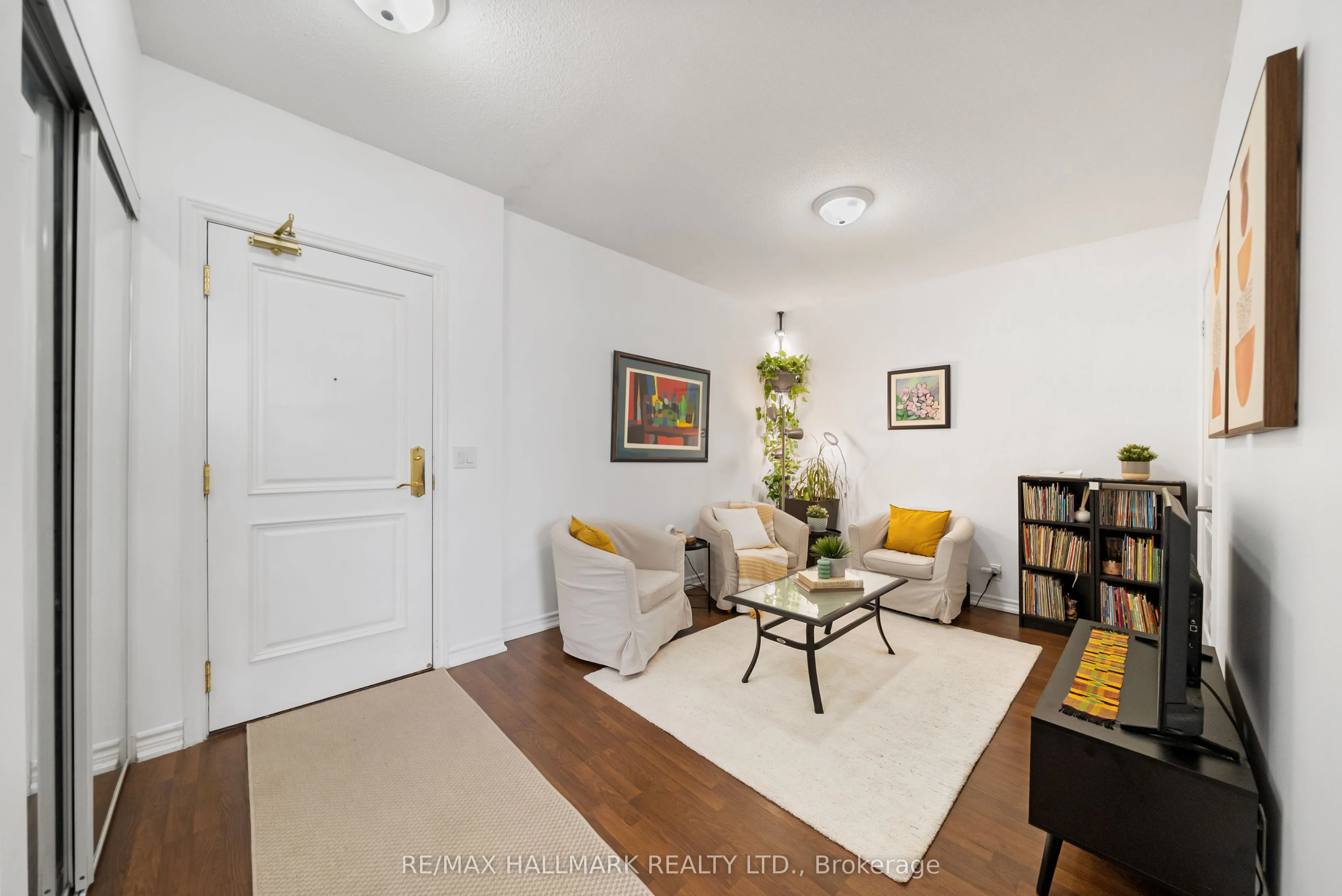 9235 Jane Street #1609