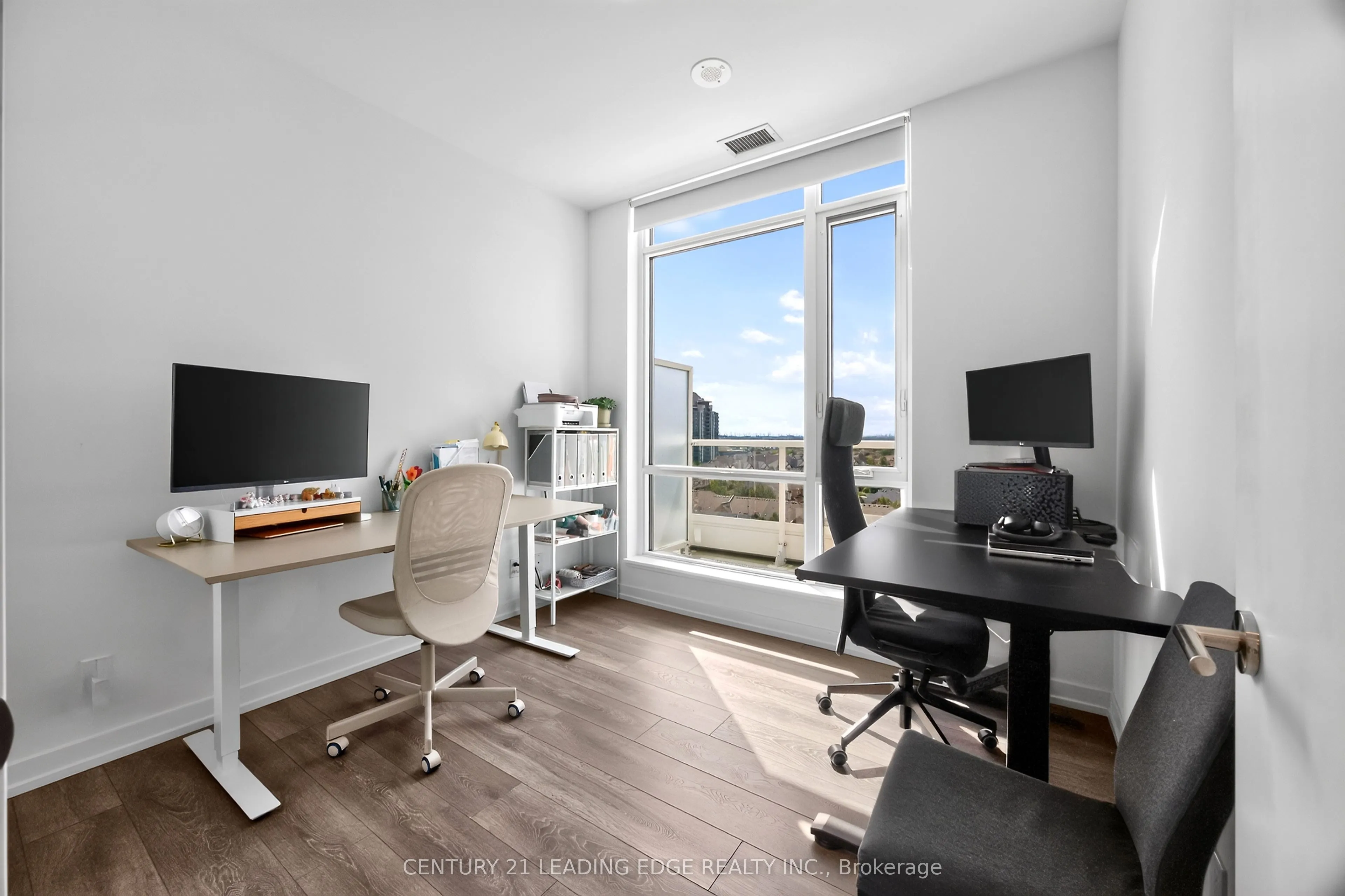 8 Beverley Glen Boulevard #1010