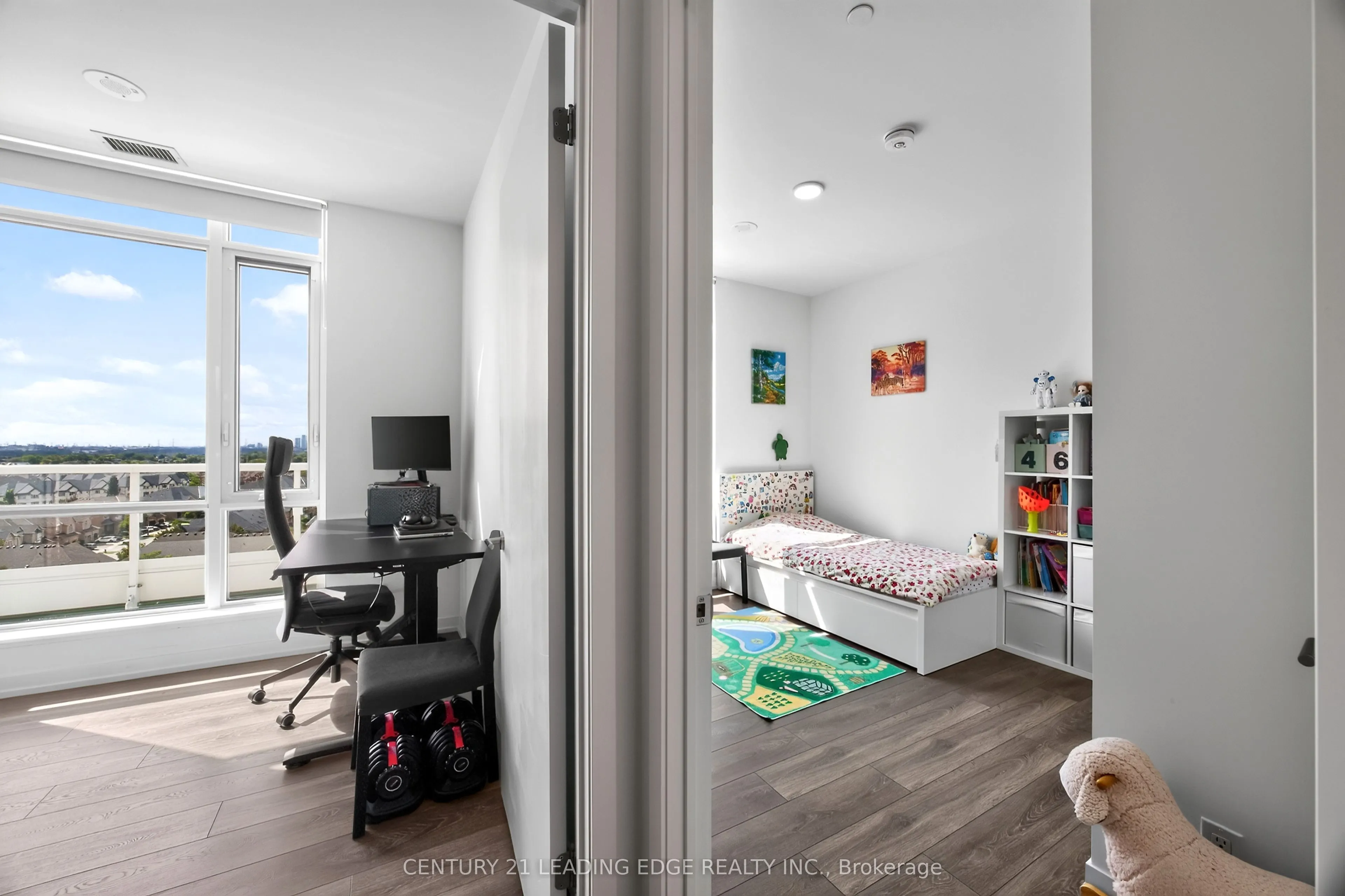 8 Beverley Glen Boulevard #1010