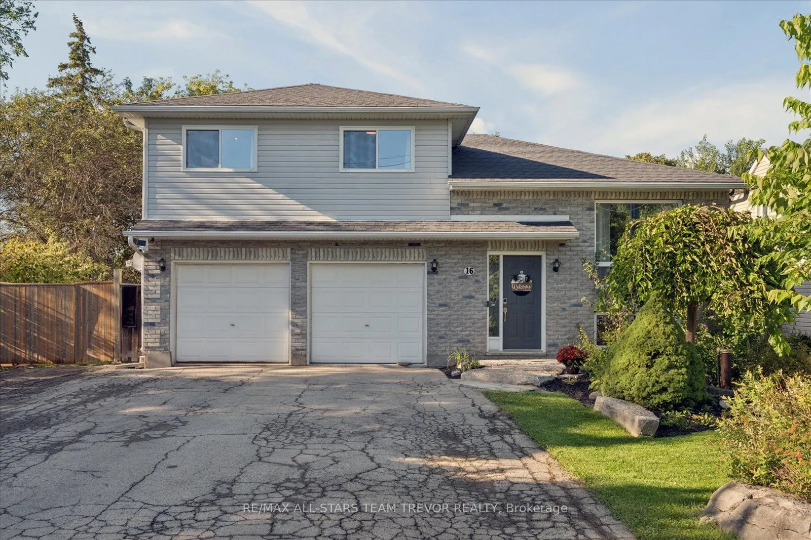 16 Evelyn Avenue