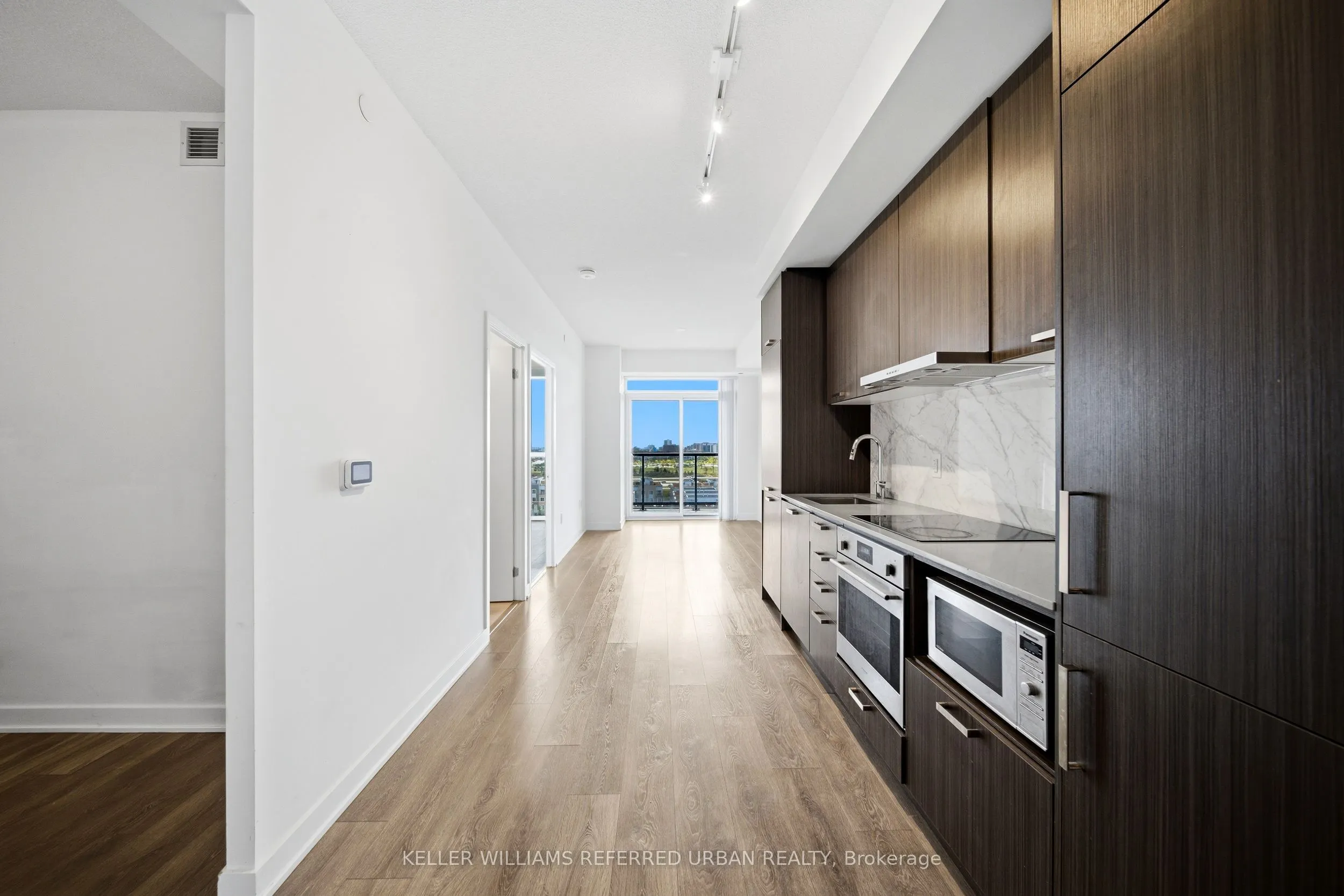 38 Honeycrisp Crescent #706