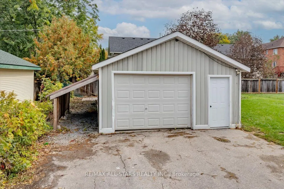 369 Lake Drive