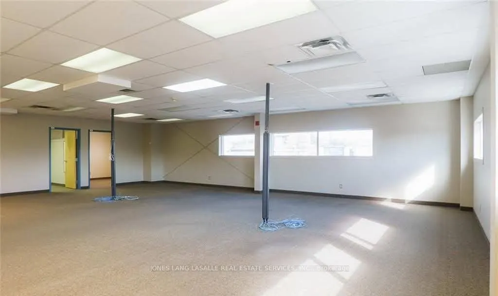 46 Wellington Street #4B