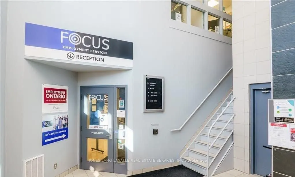 46 Wellington Street #4B