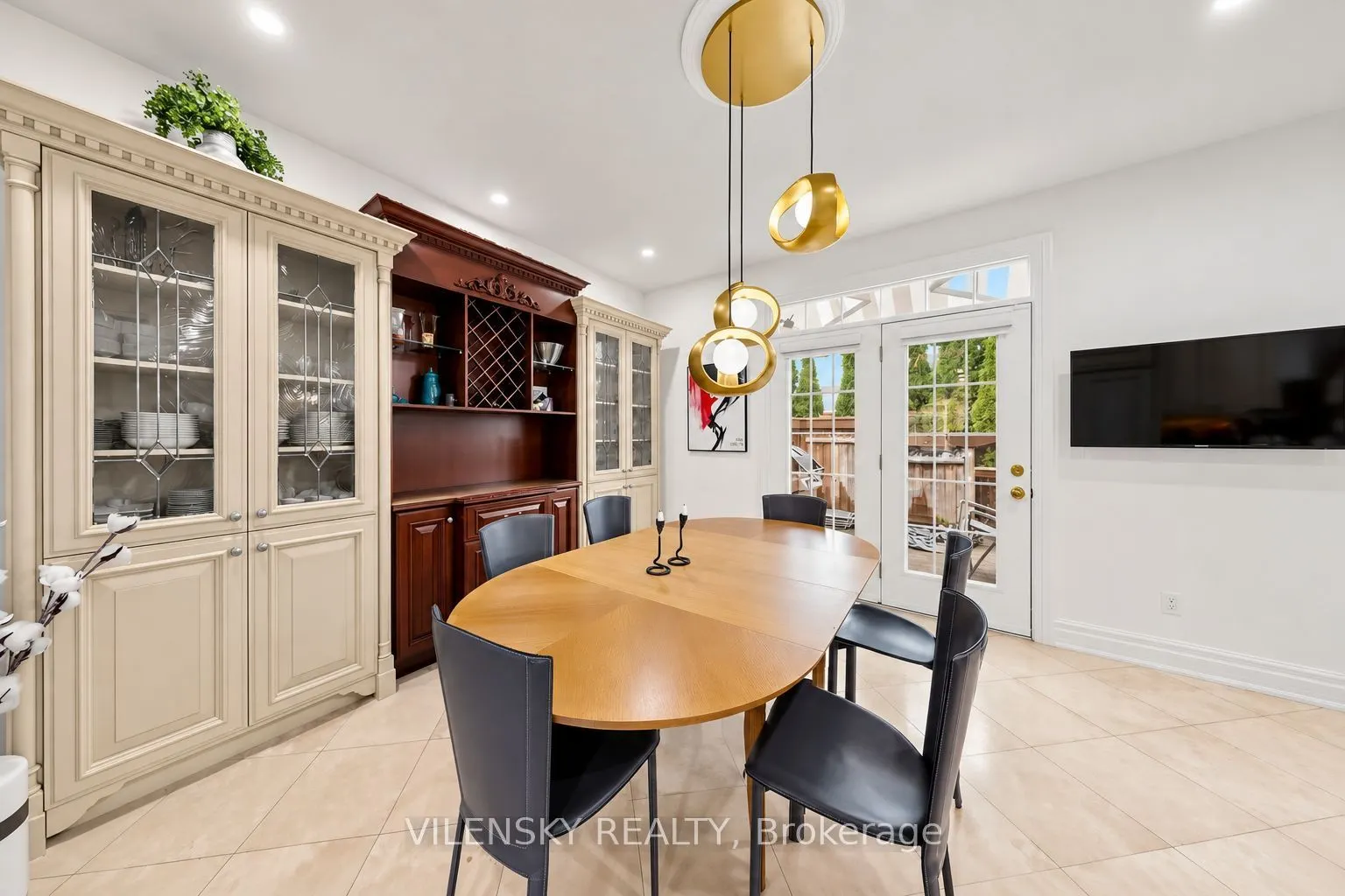 405 Athabasca Drive