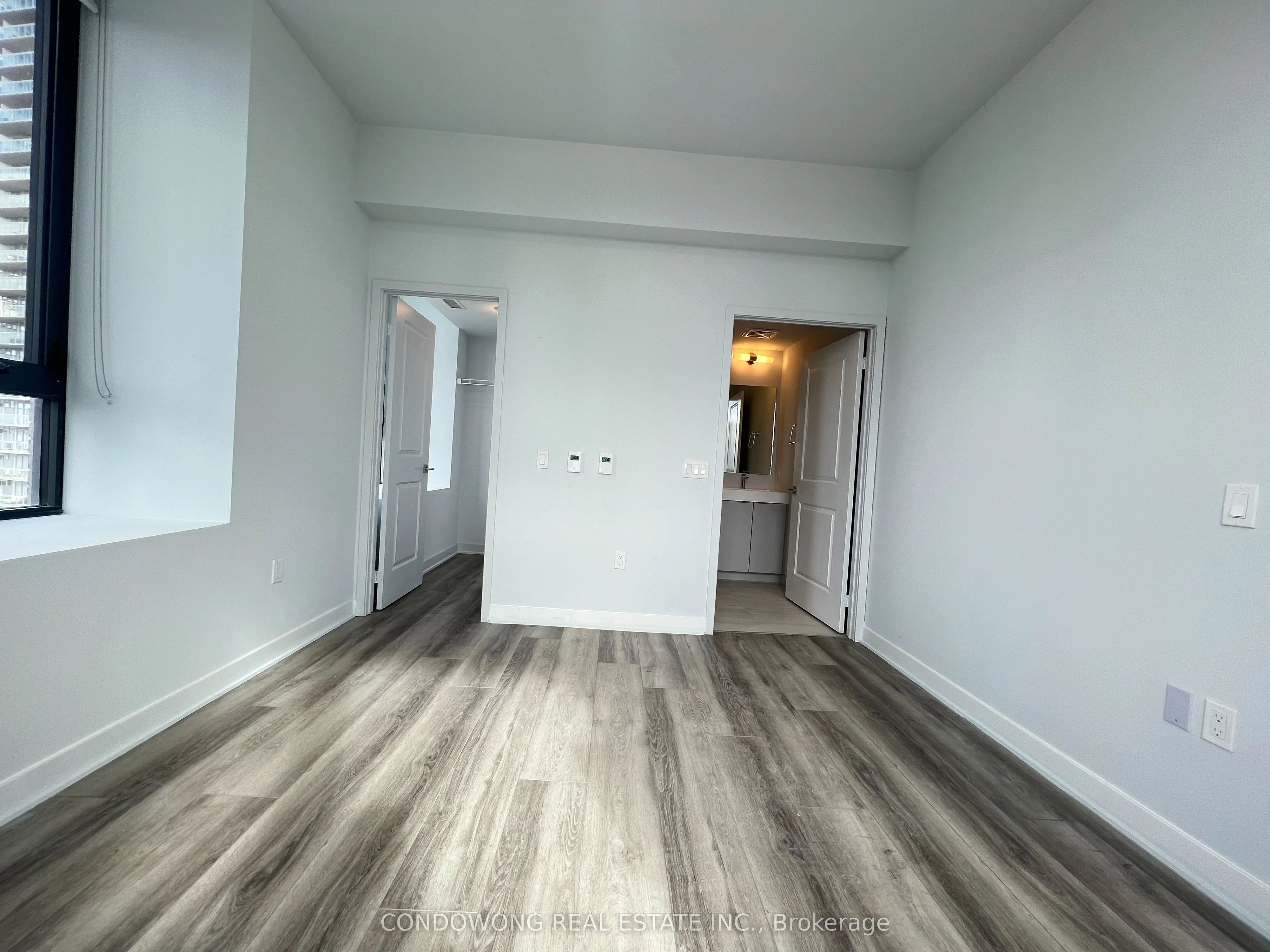 2920 Highway 7 #2001