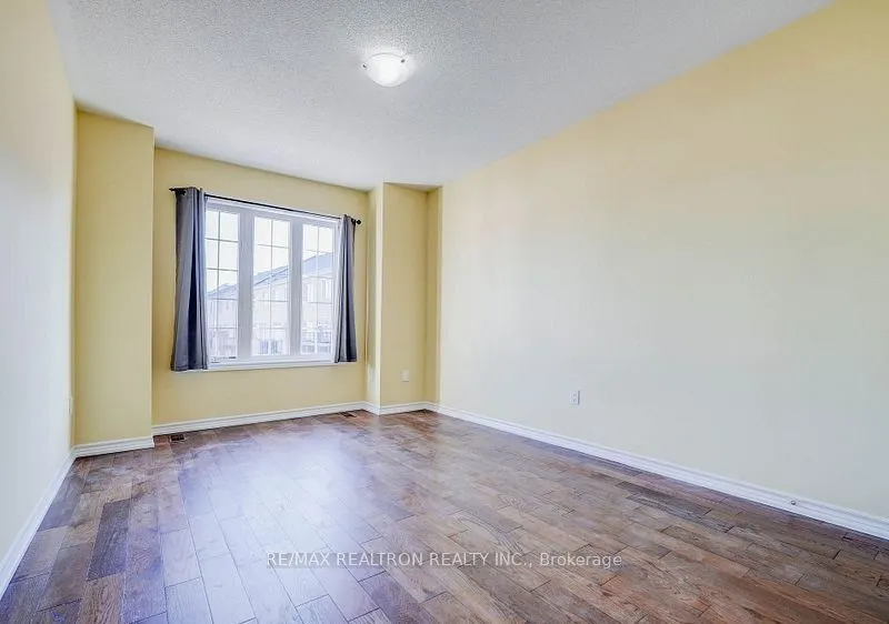 13305 Bathurst Street