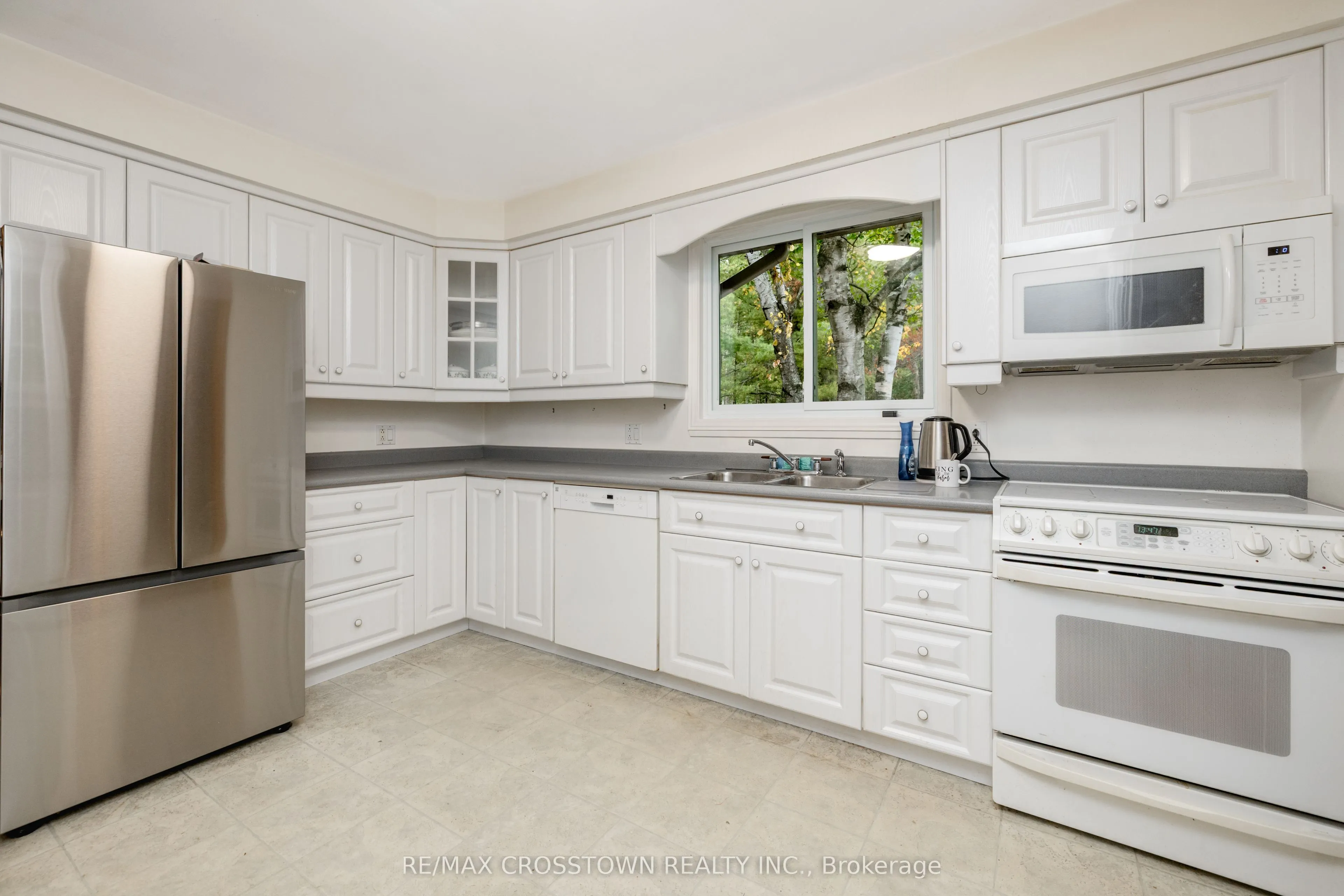 3379 Mason Drive