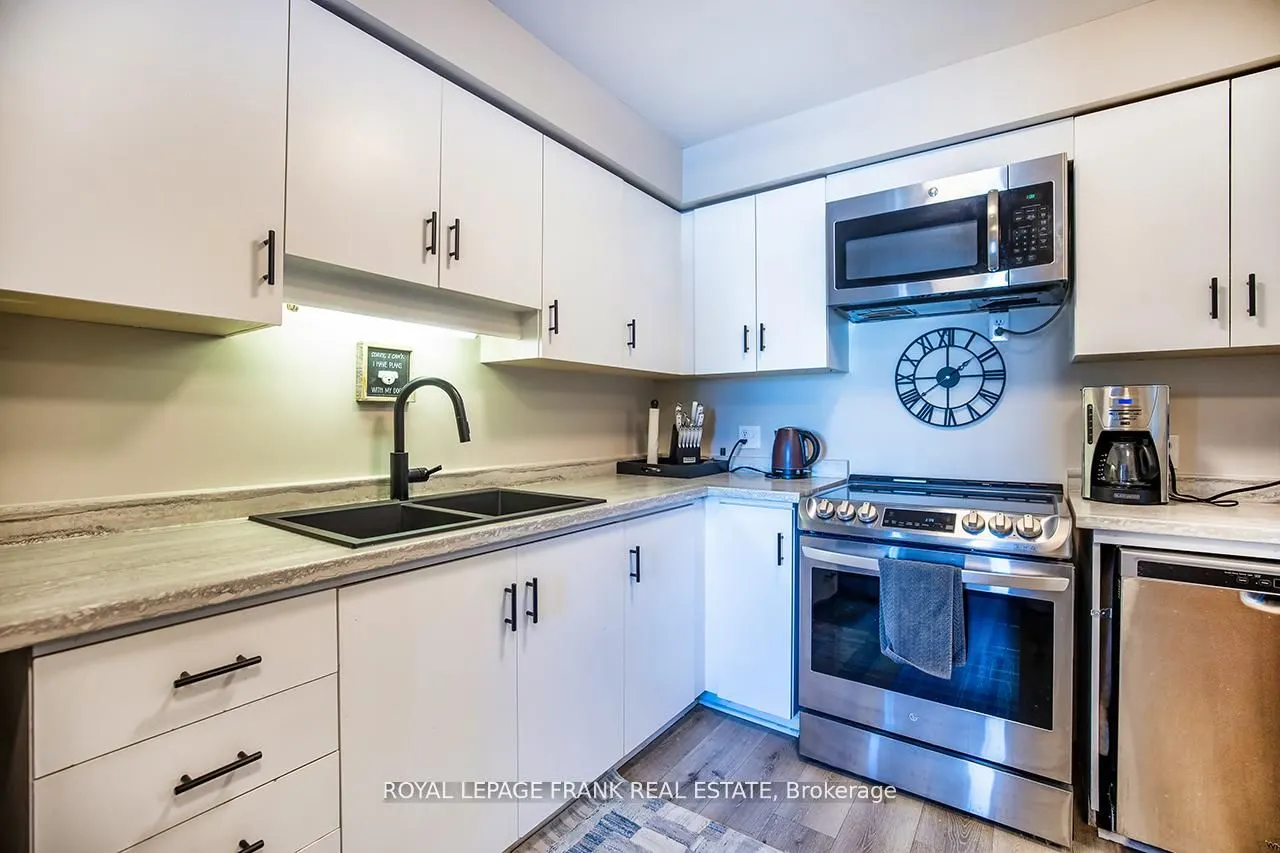 433 May Street #9