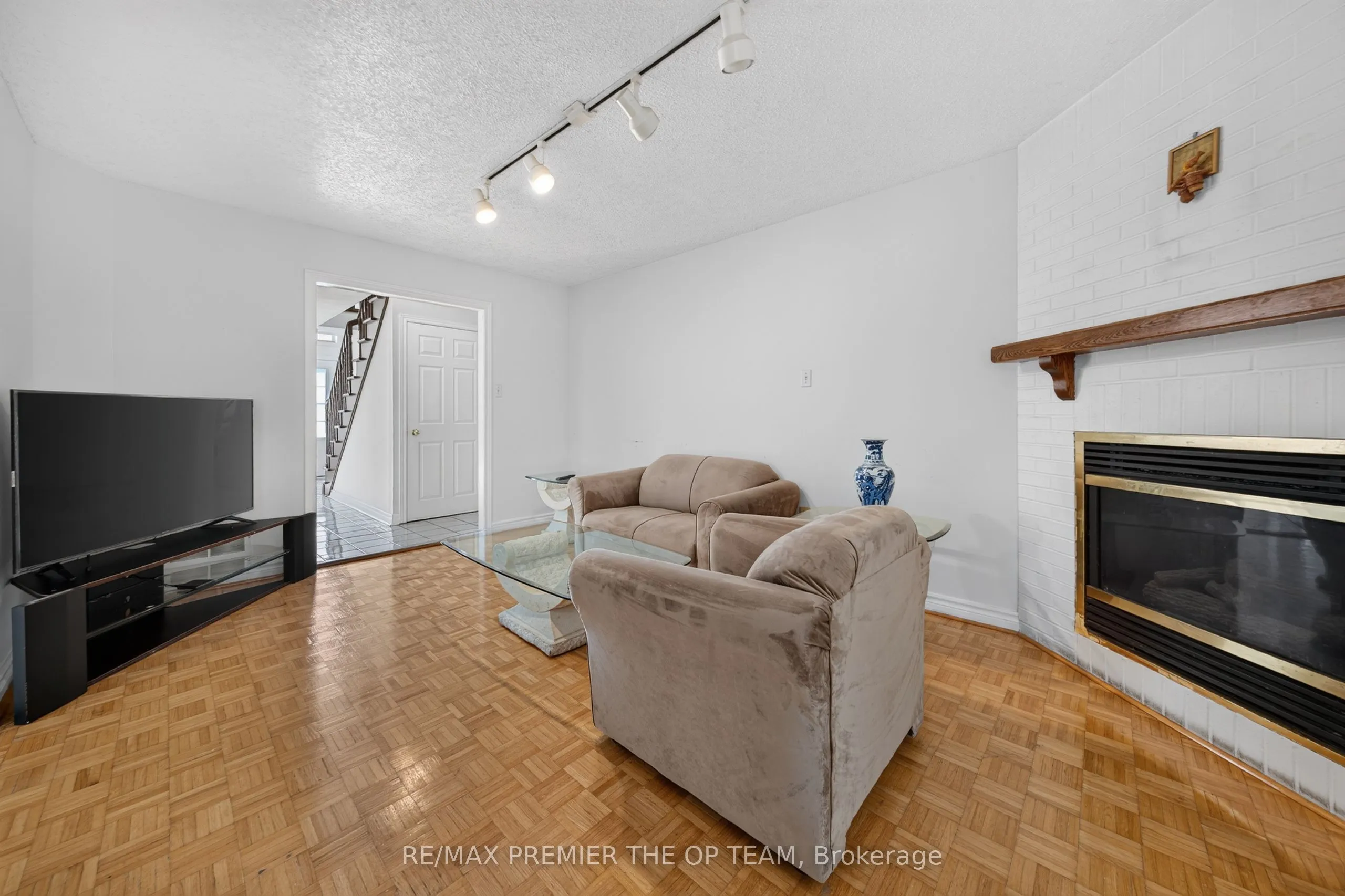 151 Stellick Avenue