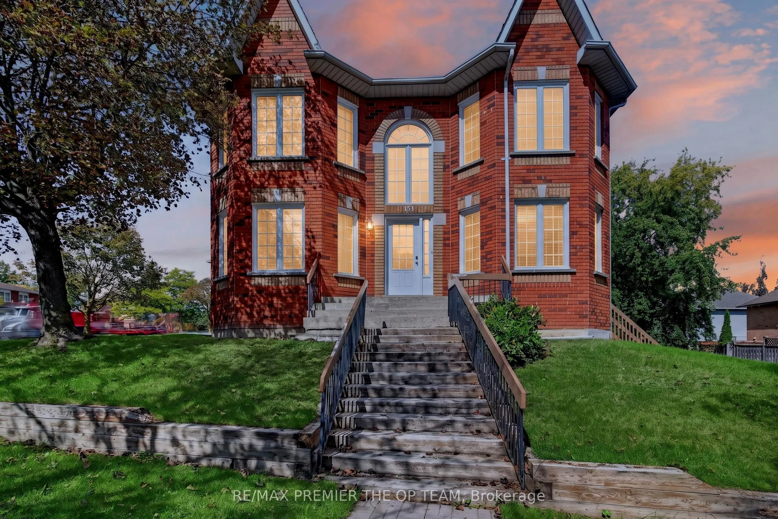 151 Stellick Avenue