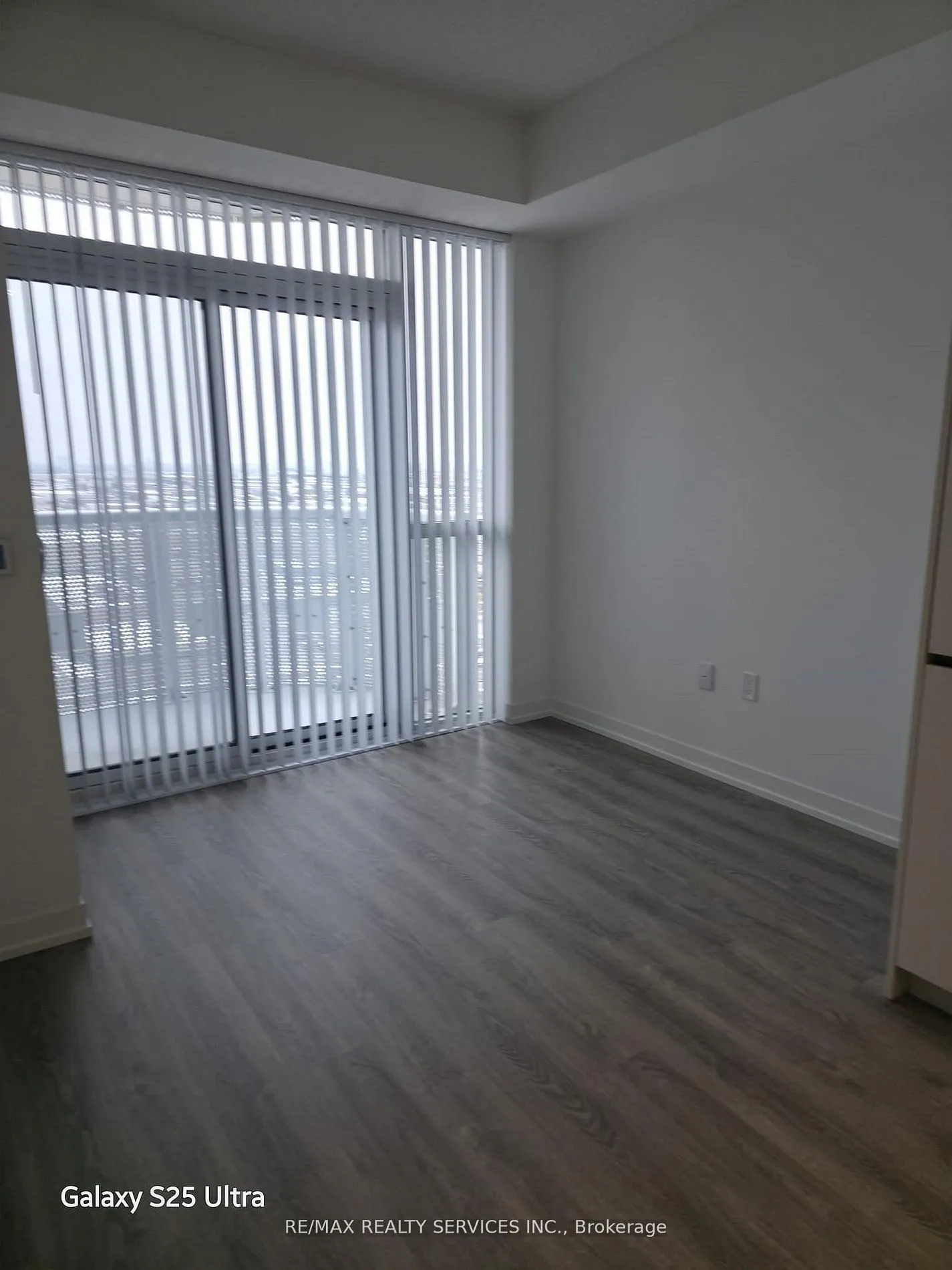 8 Interchange Way #1708