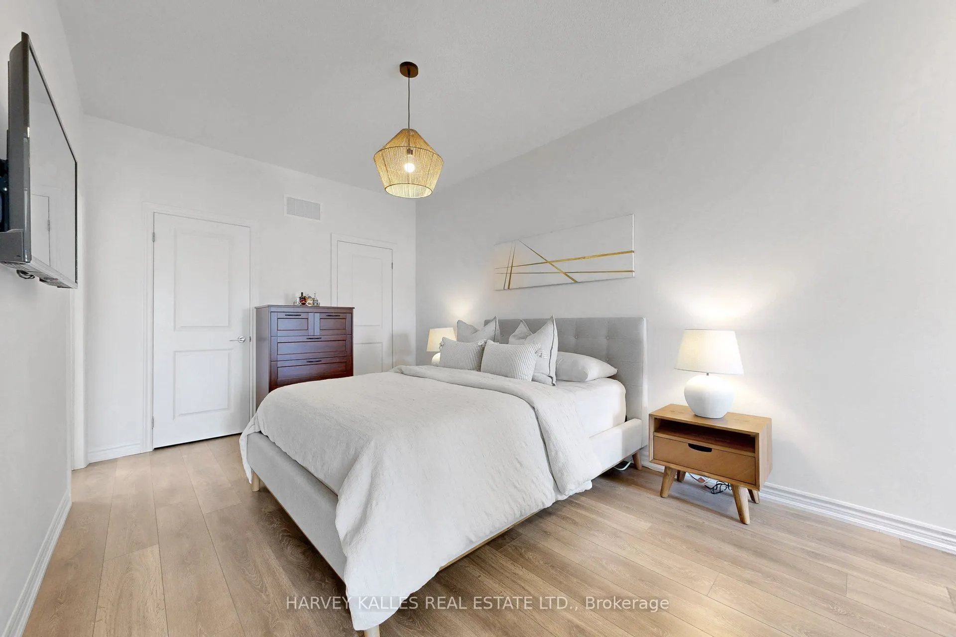 32 Mel Irving Drive